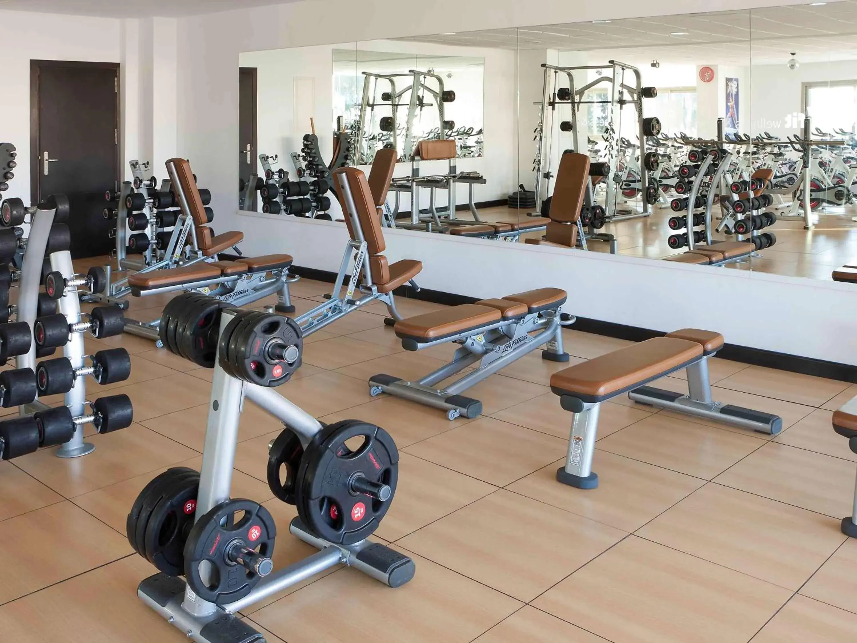 Fitness centre/facilities in Mercure Algeciras Fitness centre/facilities in Mercure Algeciras