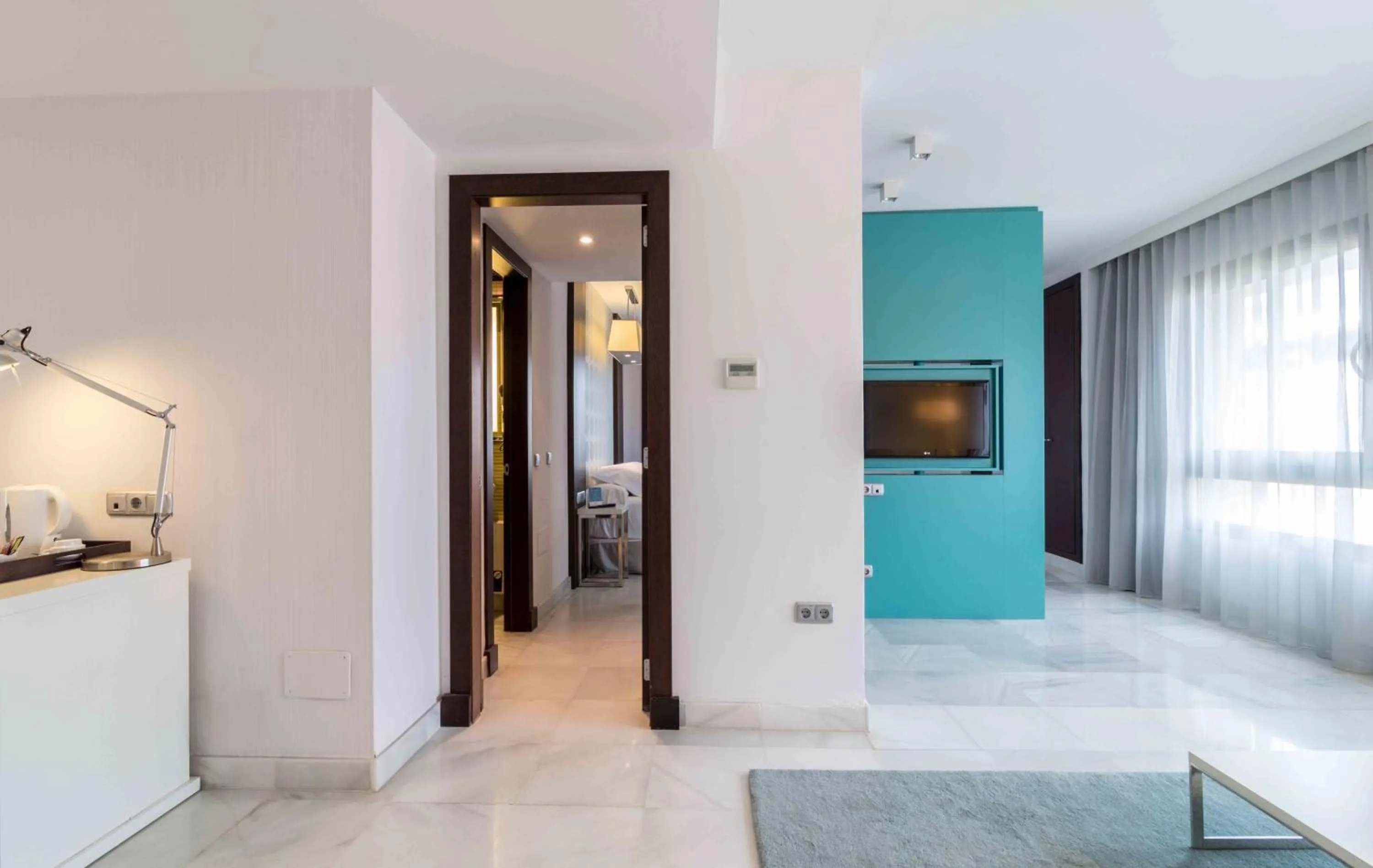 Photo of the whole room in Mercure Algeciras