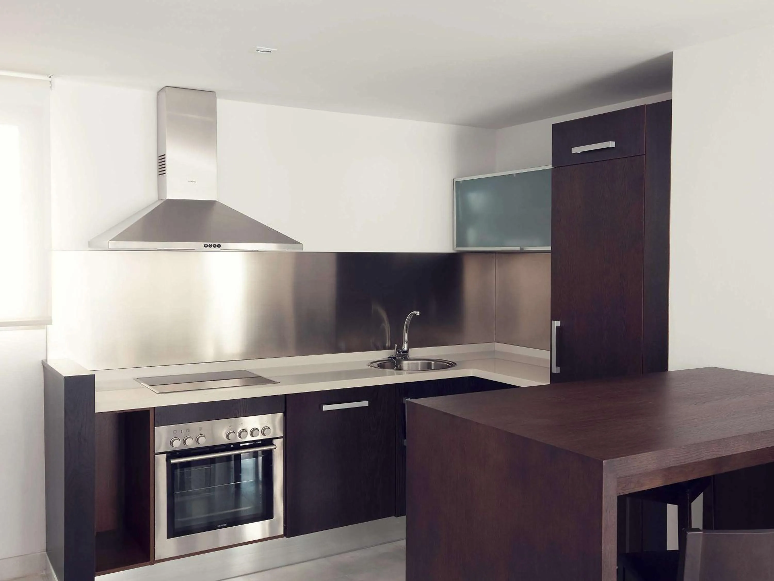 Photo of the whole room in Mercure Algeciras