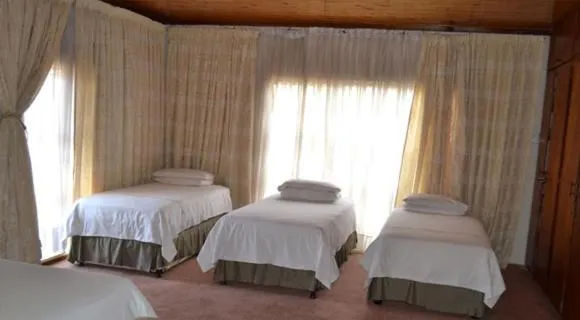 Bedroom, Bed in Legae La Tshepo