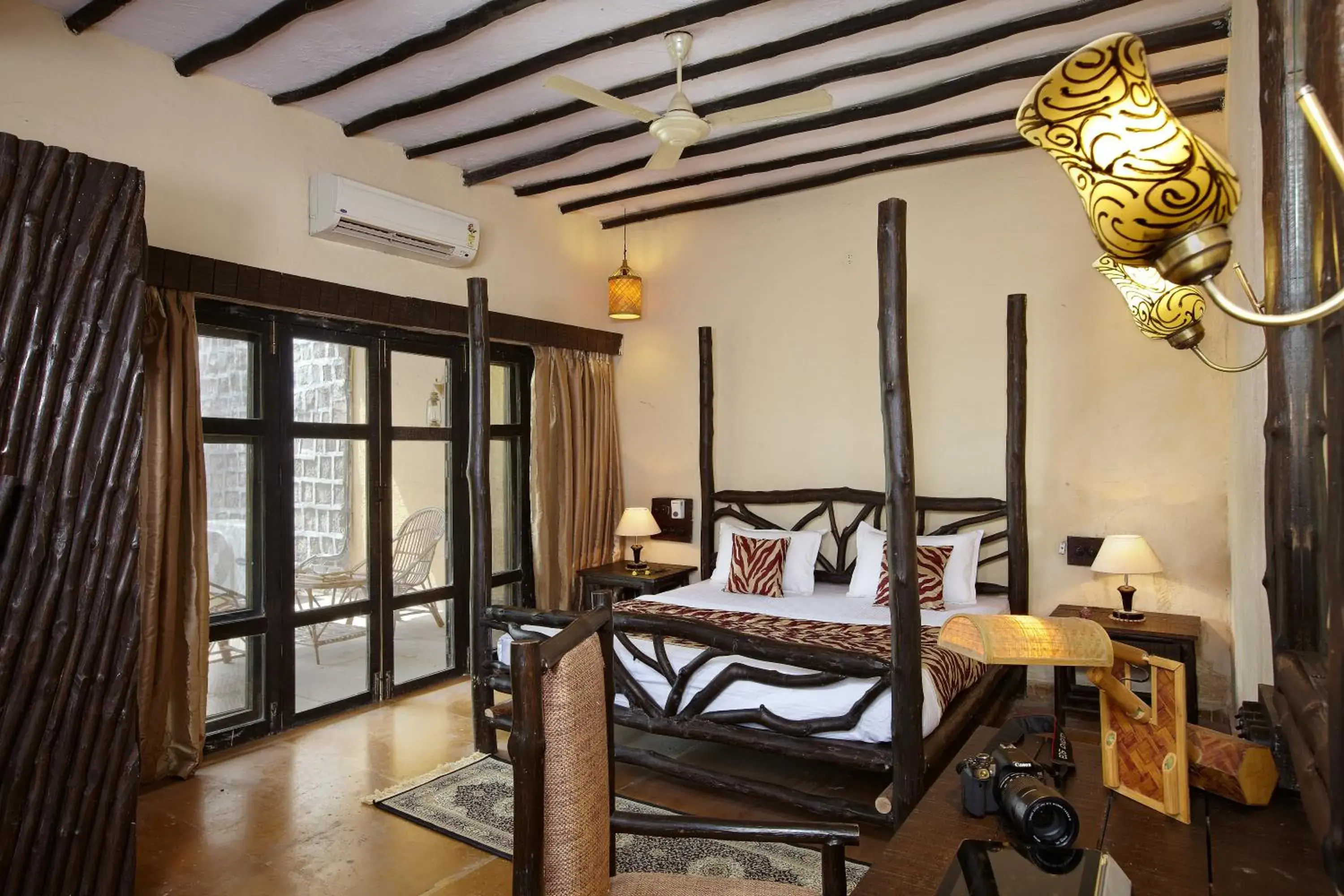 Suite in WelcomHeritage Jungle Home Pench Suite in WelcomHeritage Jungle Home Pench