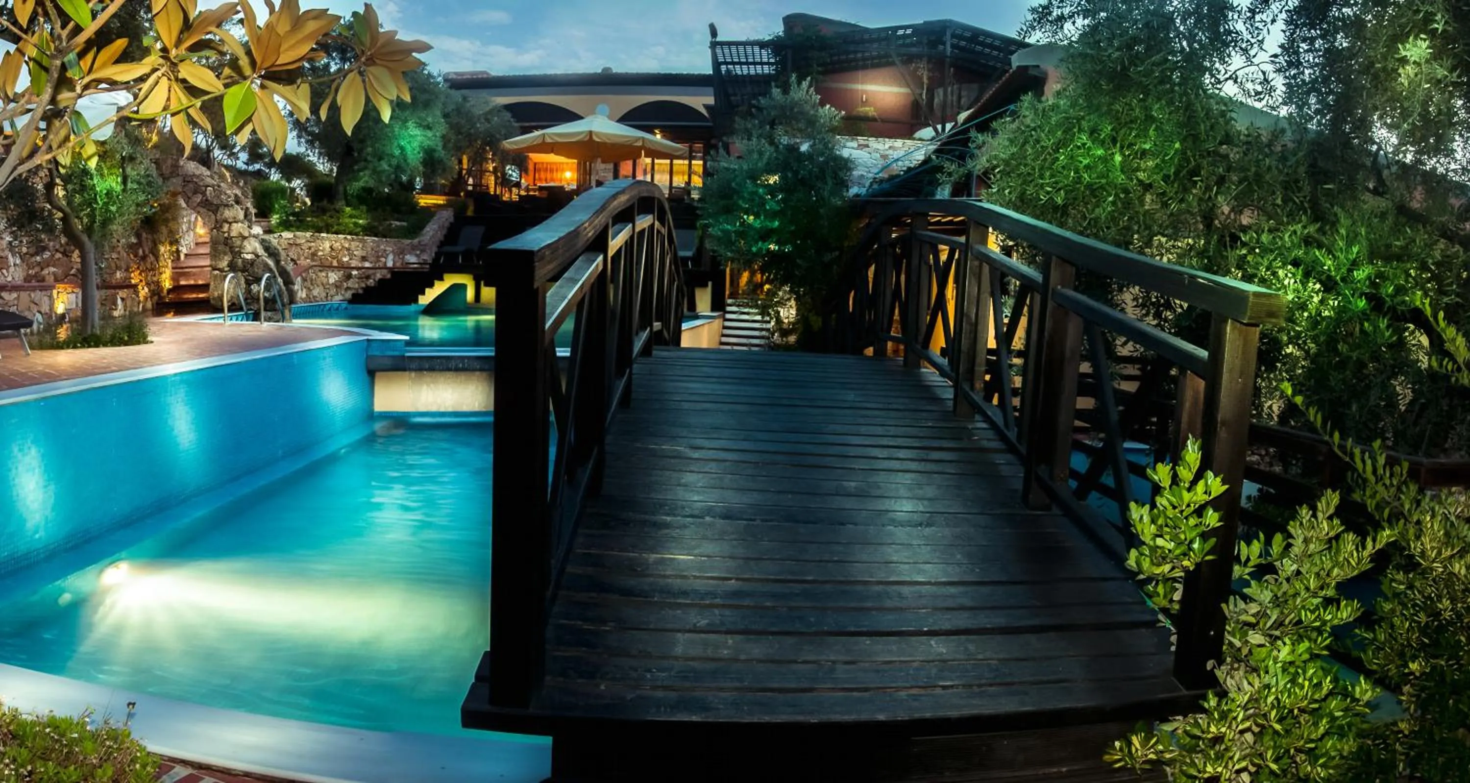 Swimming pool in Kallisti Hotel