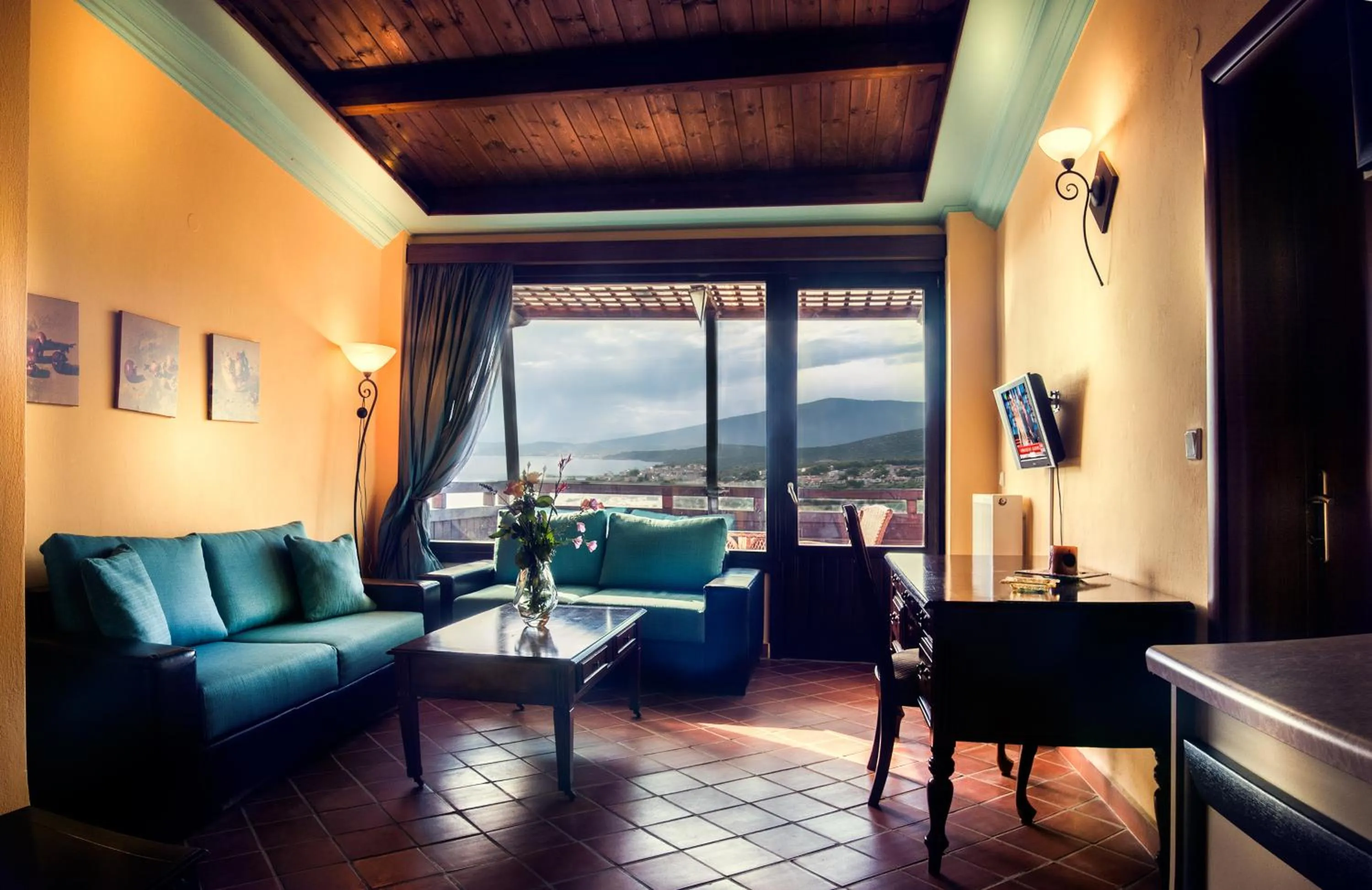 Seating area in Kallisti Hotel