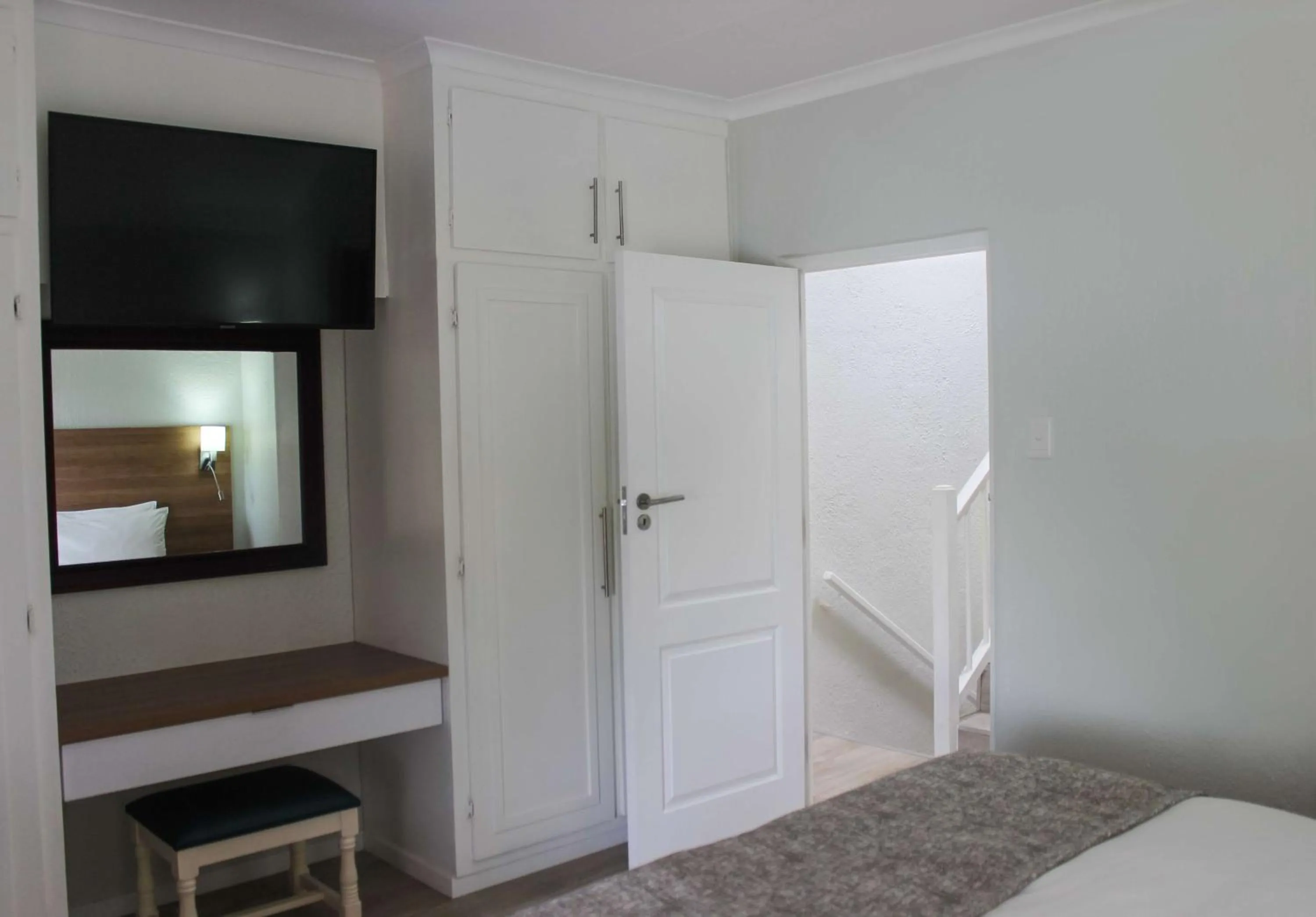 Bedroom, Bed in Pine Lake Resort