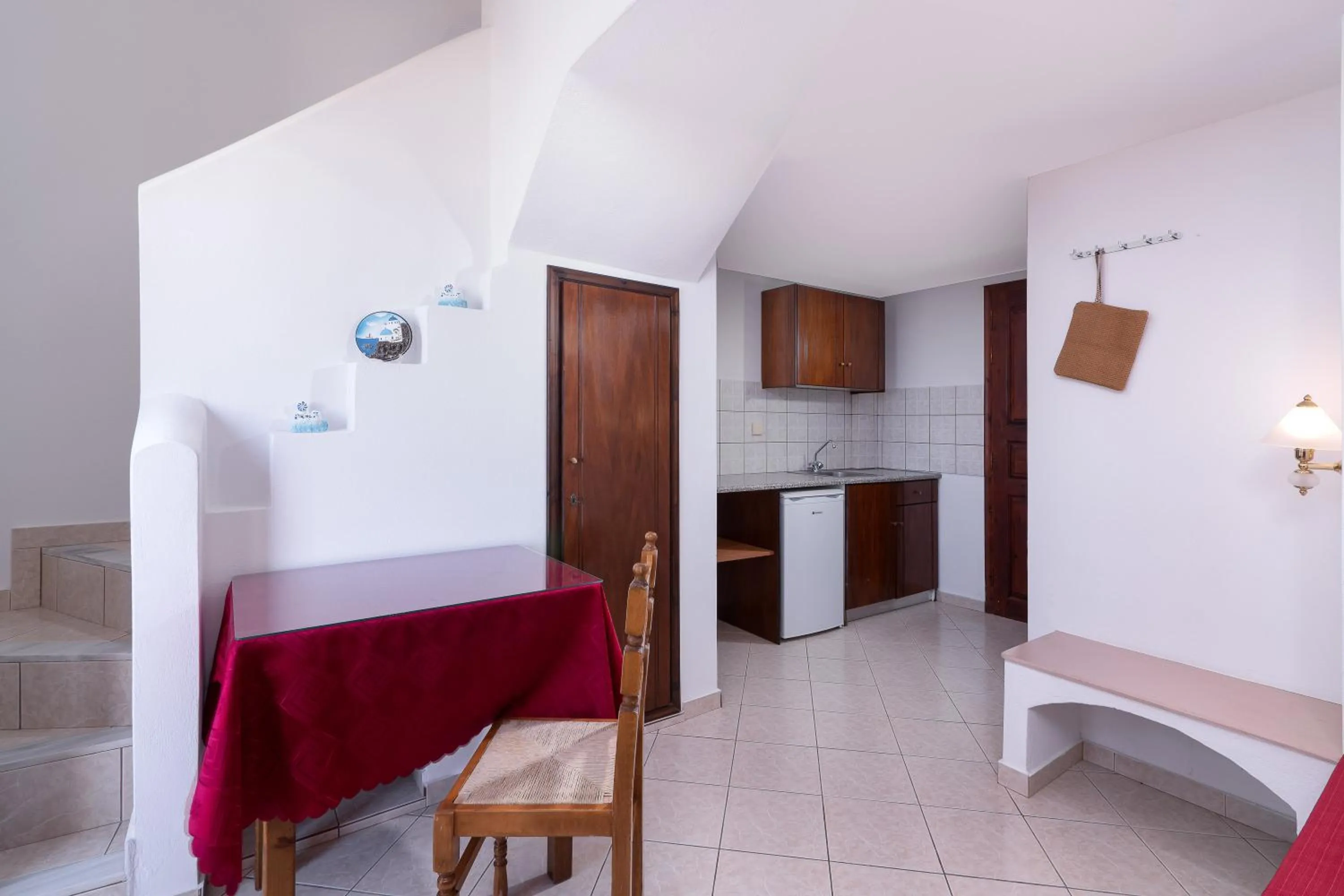 Seating area, Bed in Mandilaria Studios