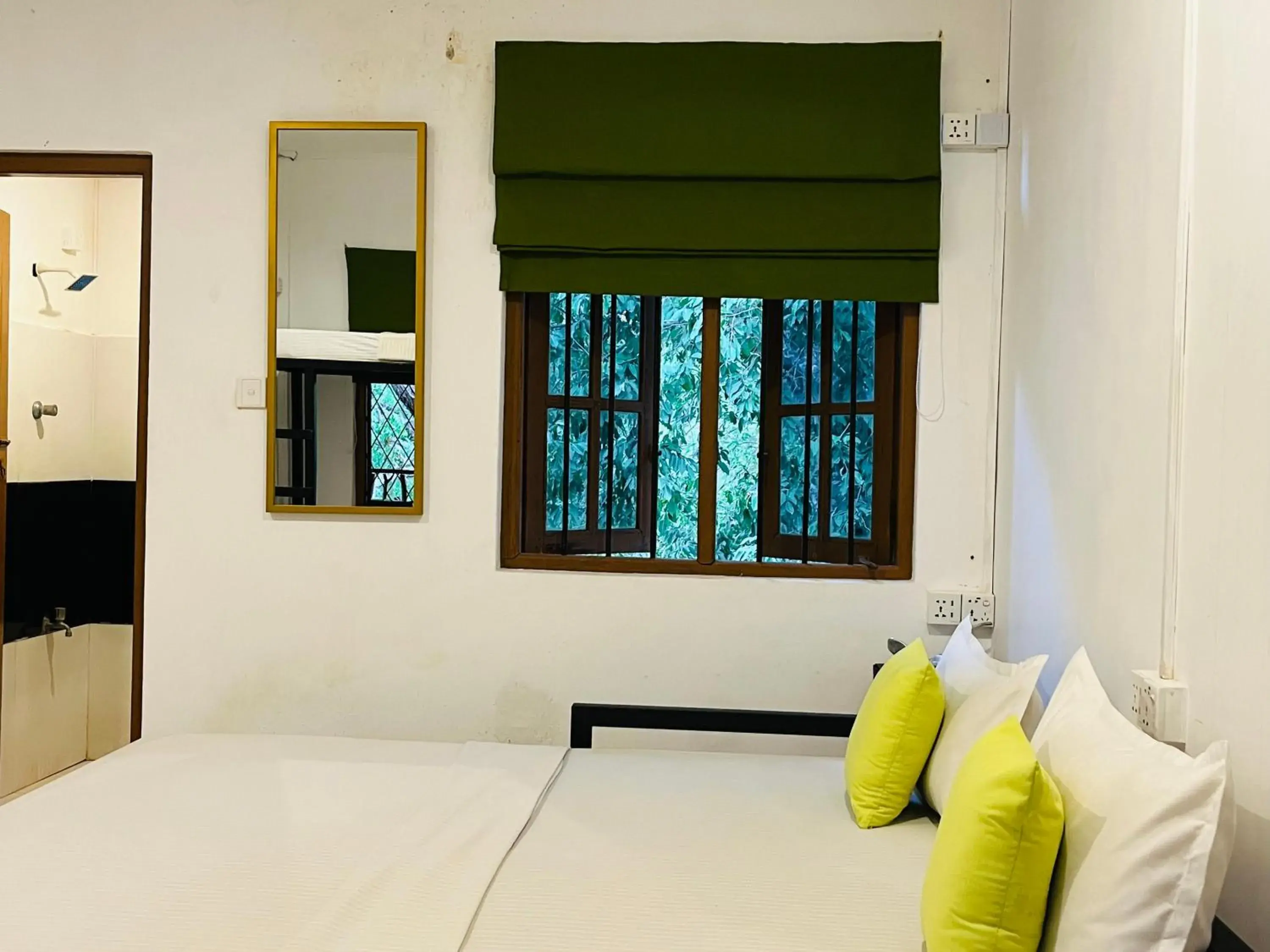 Triple Room with Garden View - single occupancy in Funky Leopard Safari Lodge Bordering Yala National Park Triple Room with Garden View - single occupancy in Funky Leopard Safari Lodge Bordering Yala National Park