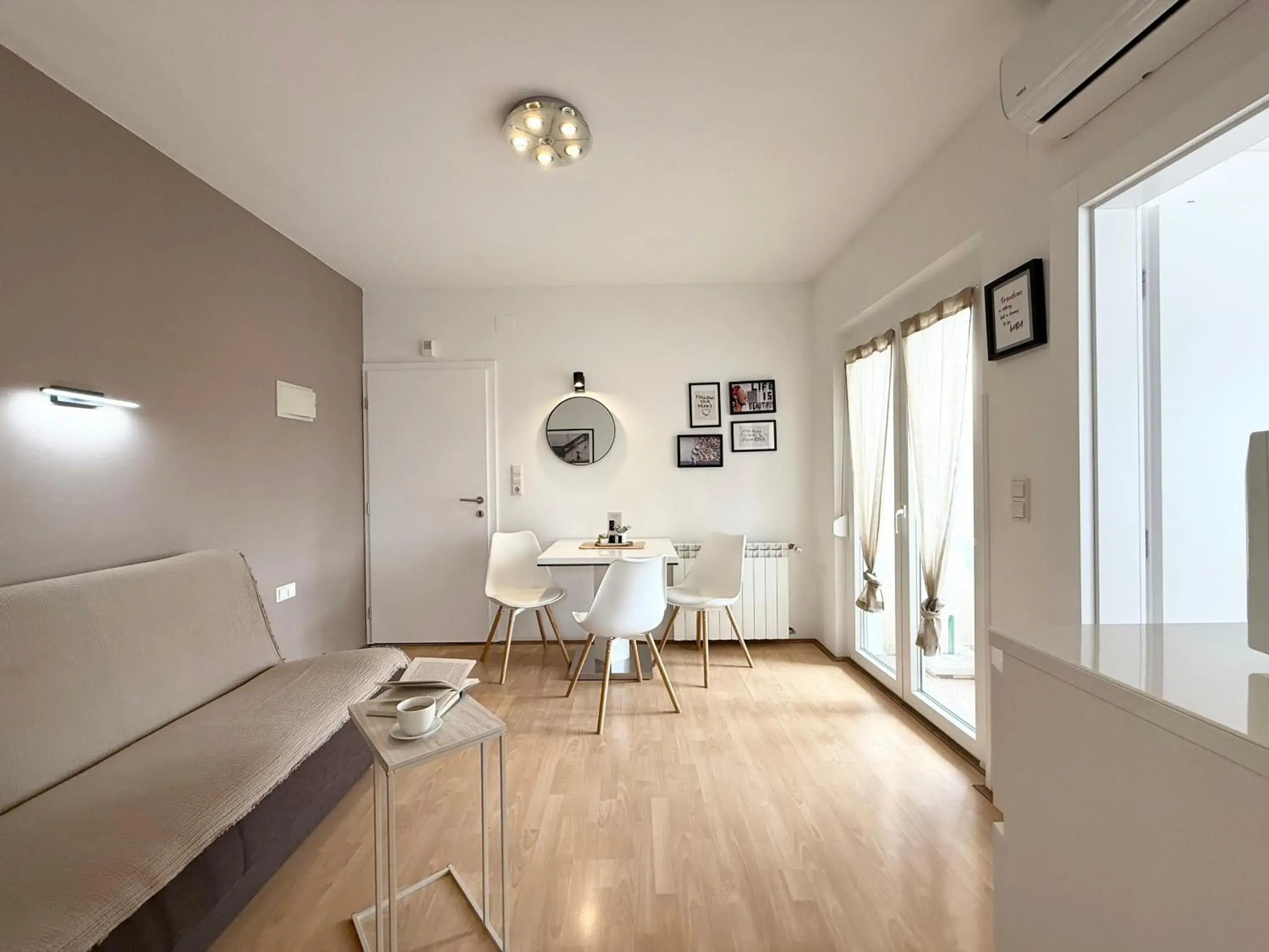 Apartment with Balcony in Apartments Antic Apartment with Balcony in Apartments Antic