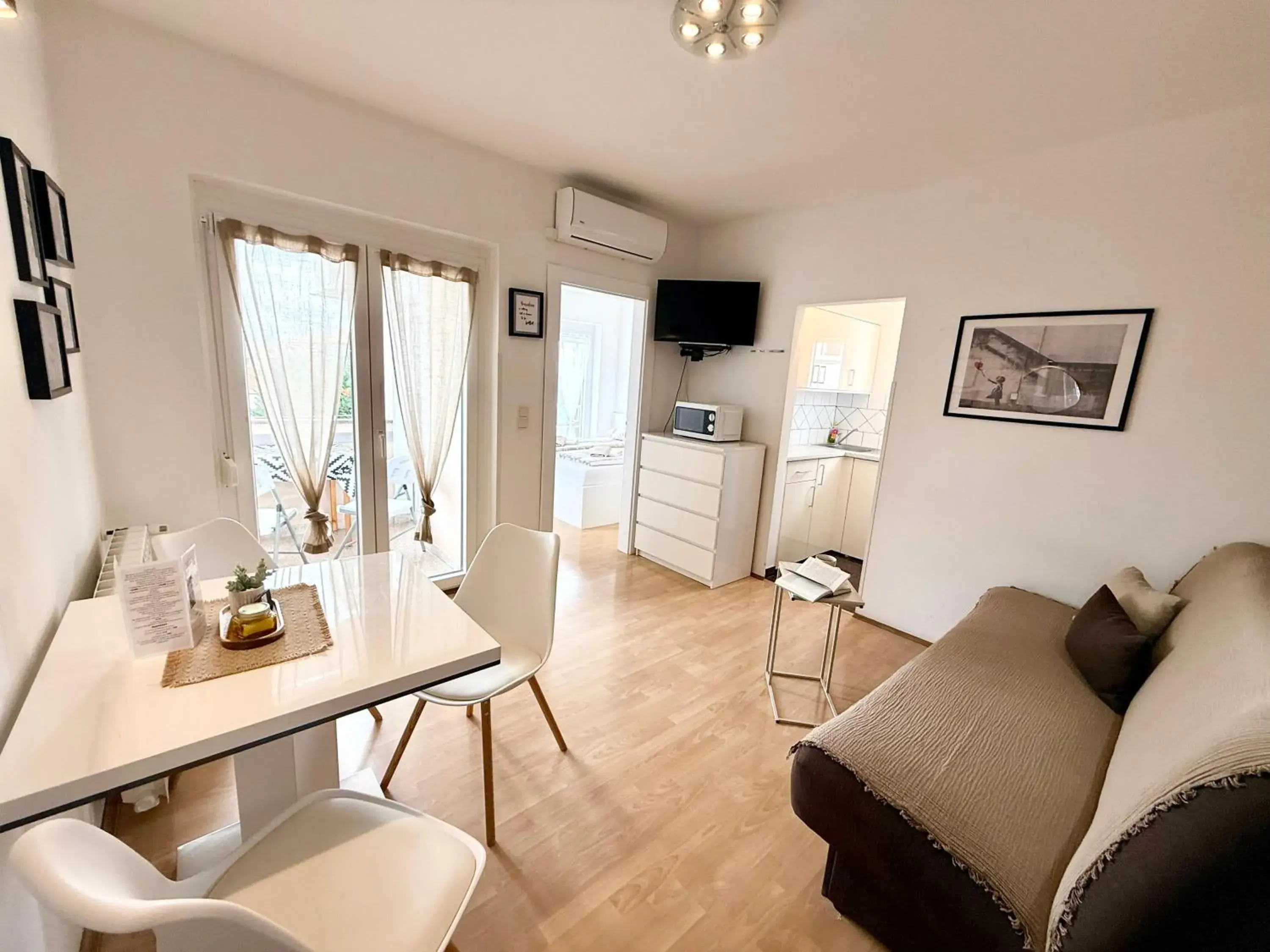 Apartment with Balcony in Apartments Antic Apartment with Balcony in Apartments Antic