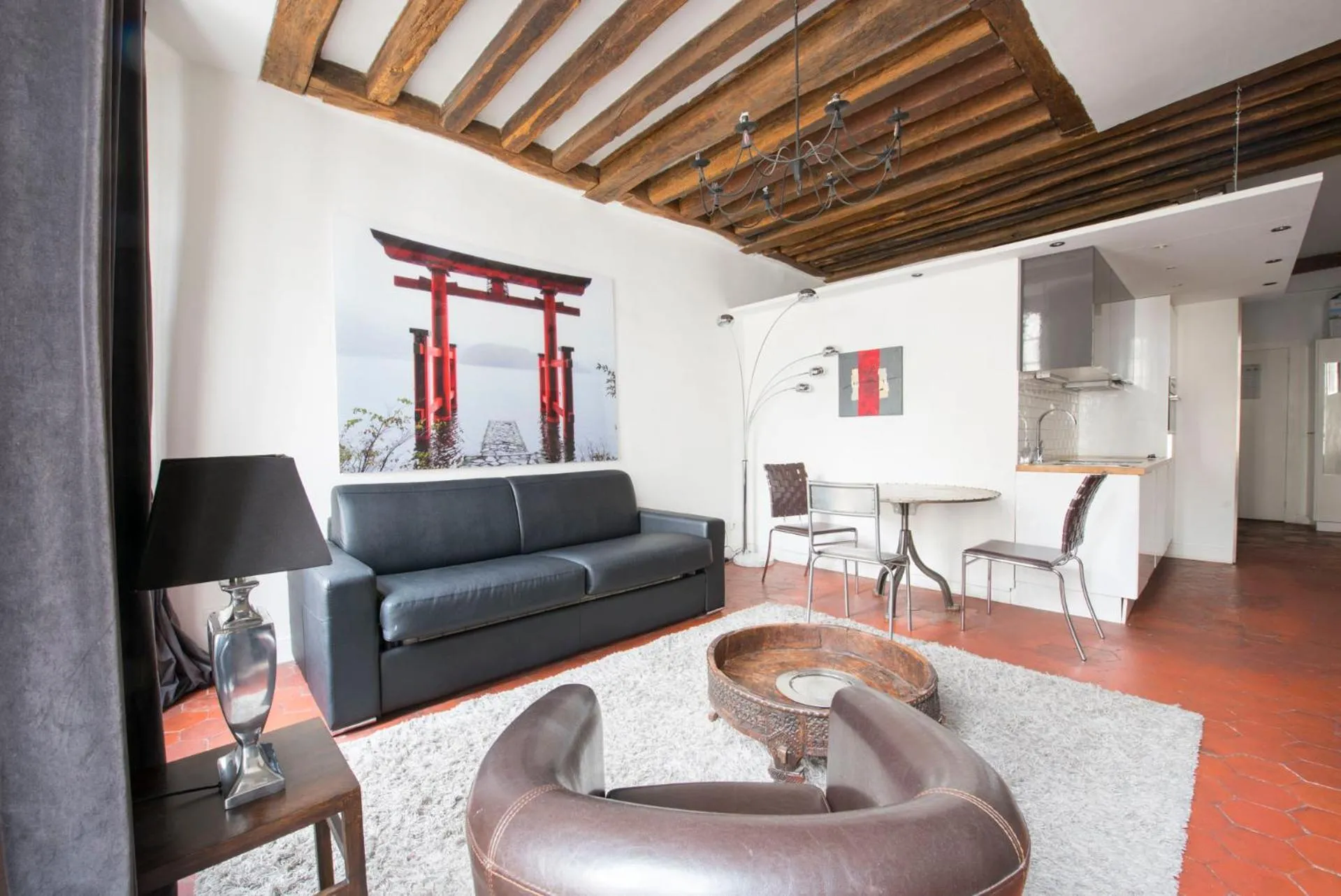 Communal lounge/ TV room in Couleur St Martin