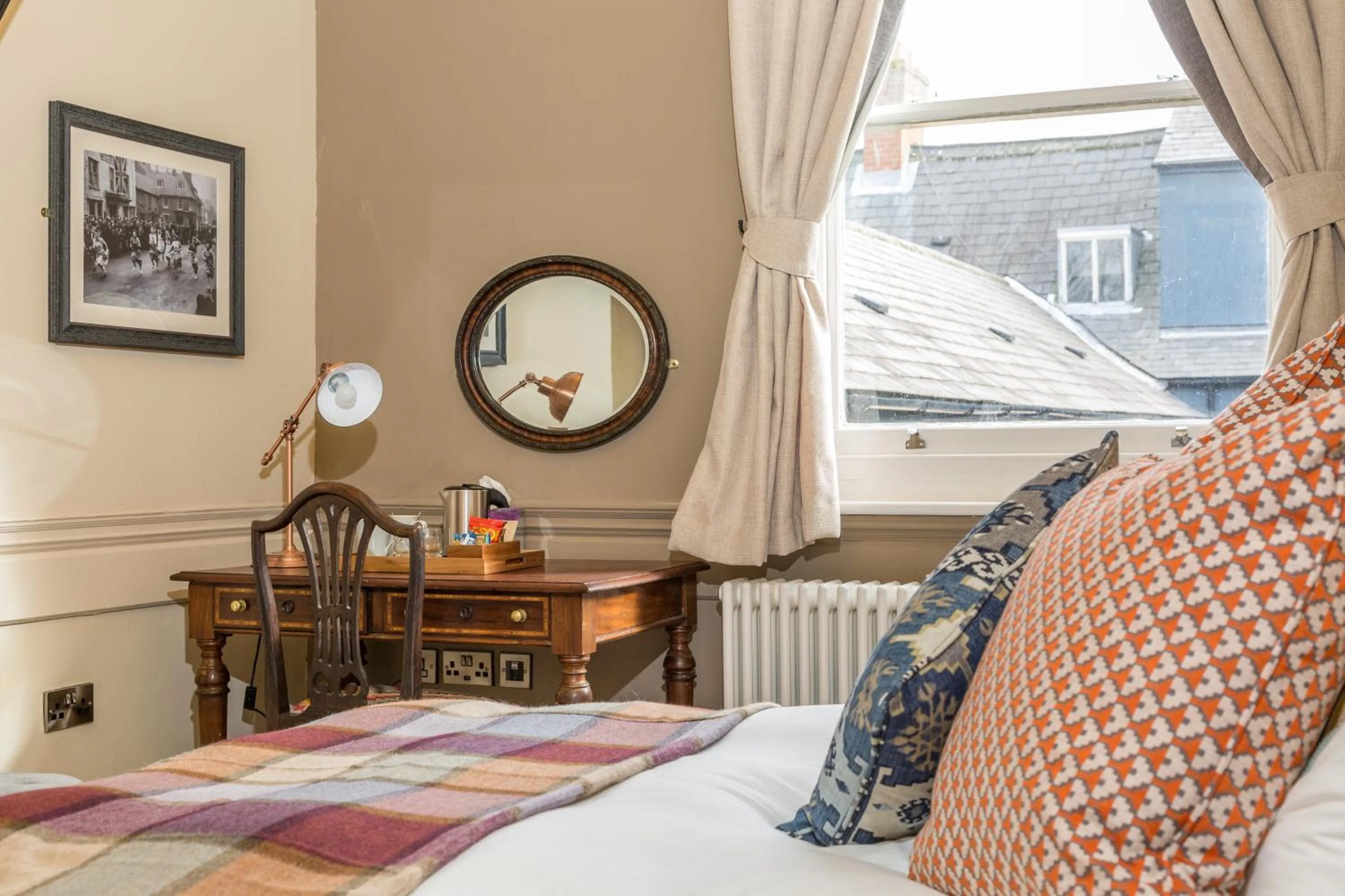 Bed in The Bull Hotel