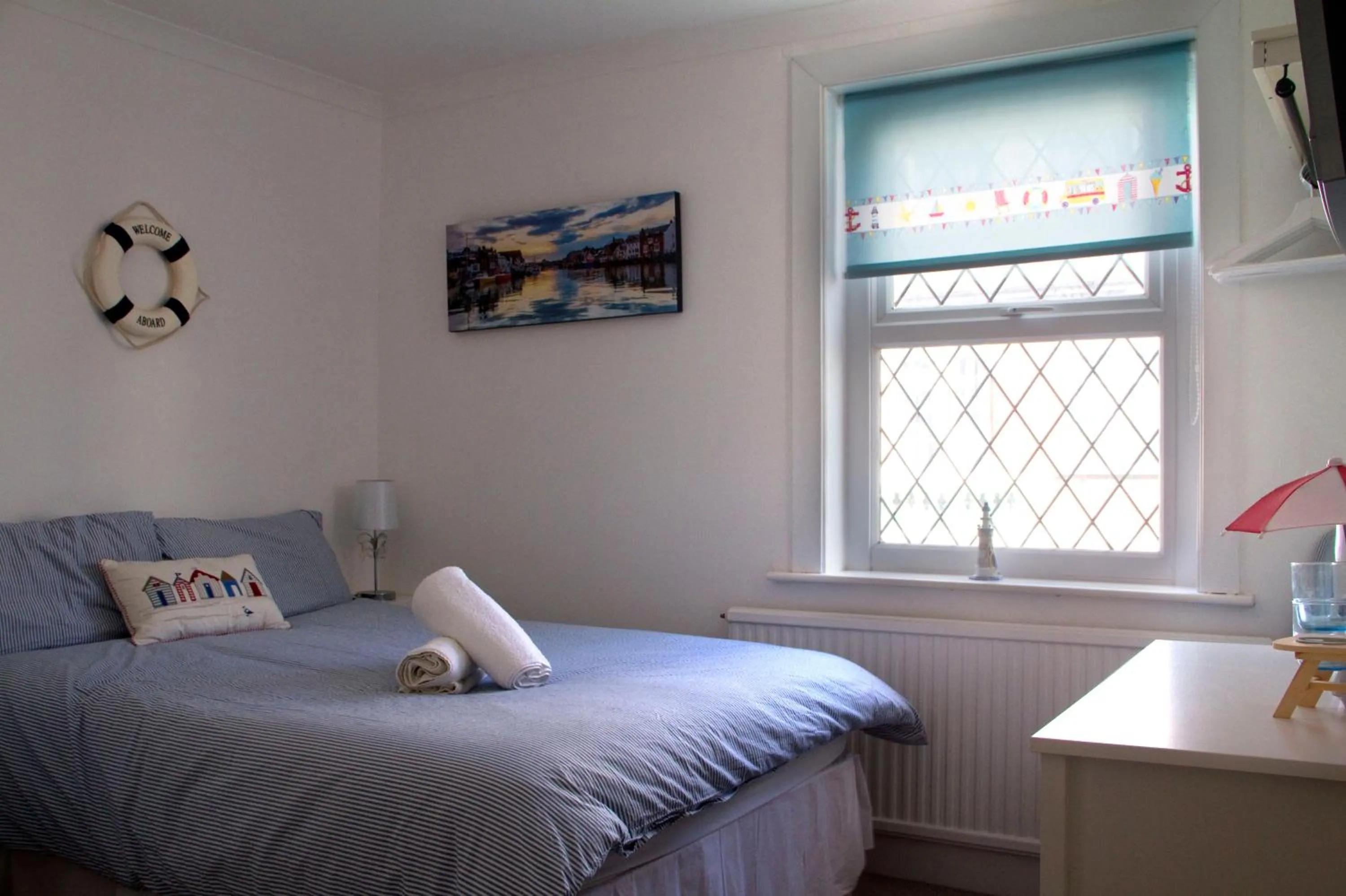 Bedroom, Bed in Timrick Lodge