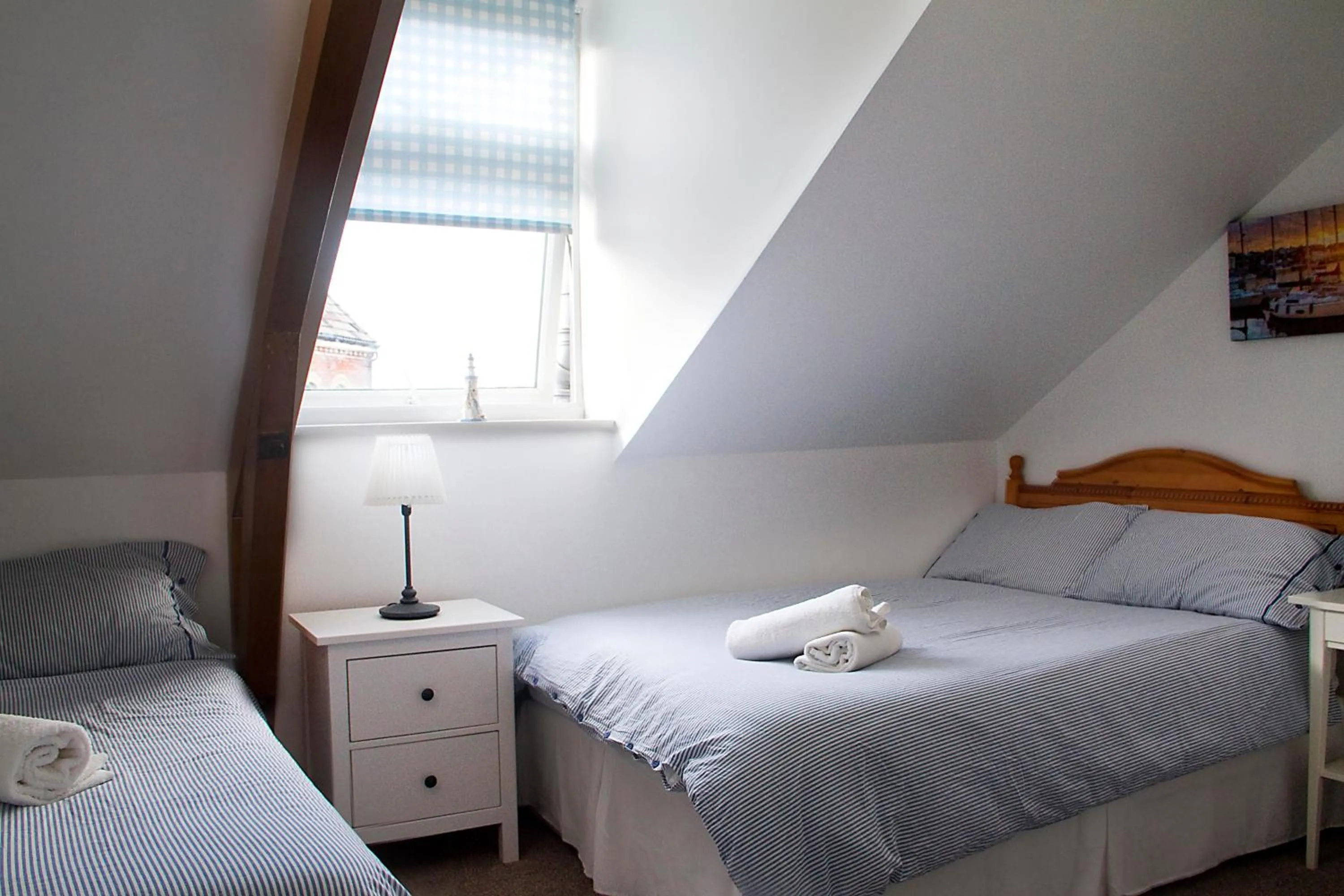 Bedroom, Bed in Timrick Lodge