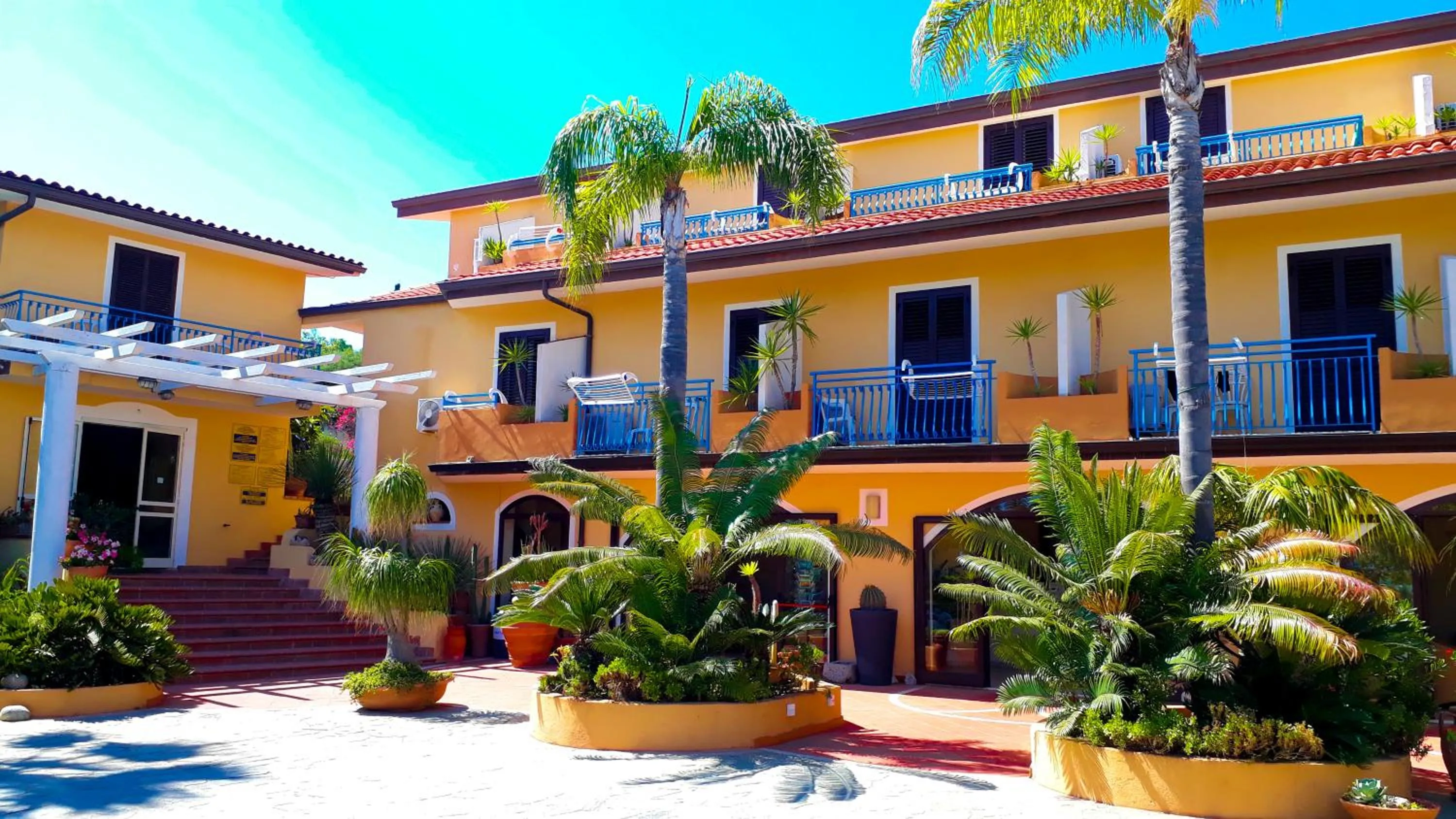 Property building in Hotel Grotticelle