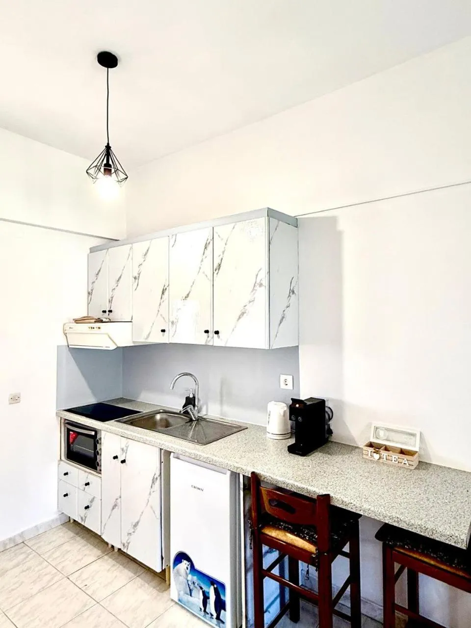 Kitchen or kitchenette in Marina Studios