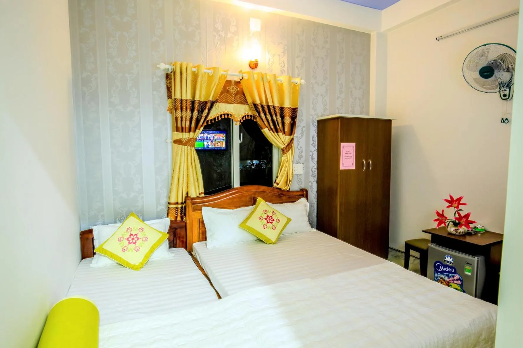 Bed in Phuc Hau Hotel - Ly Son