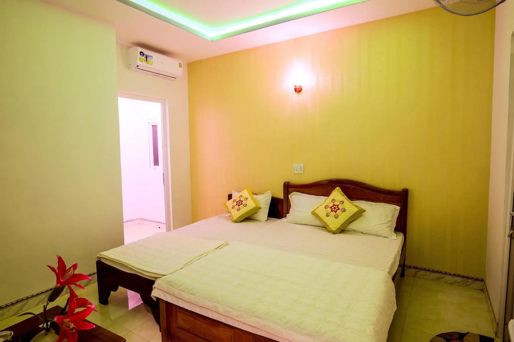 Bed in Phuc Hau Hotel - Ly Son