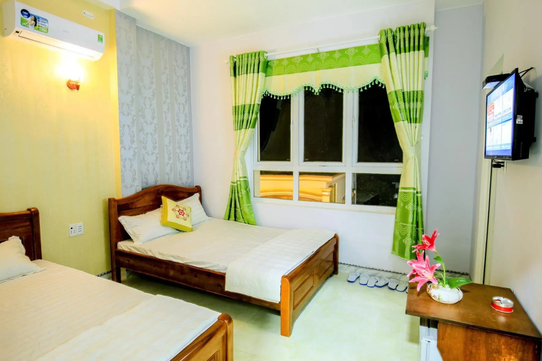 Bed in Phuc Hau Hotel - Ly Son