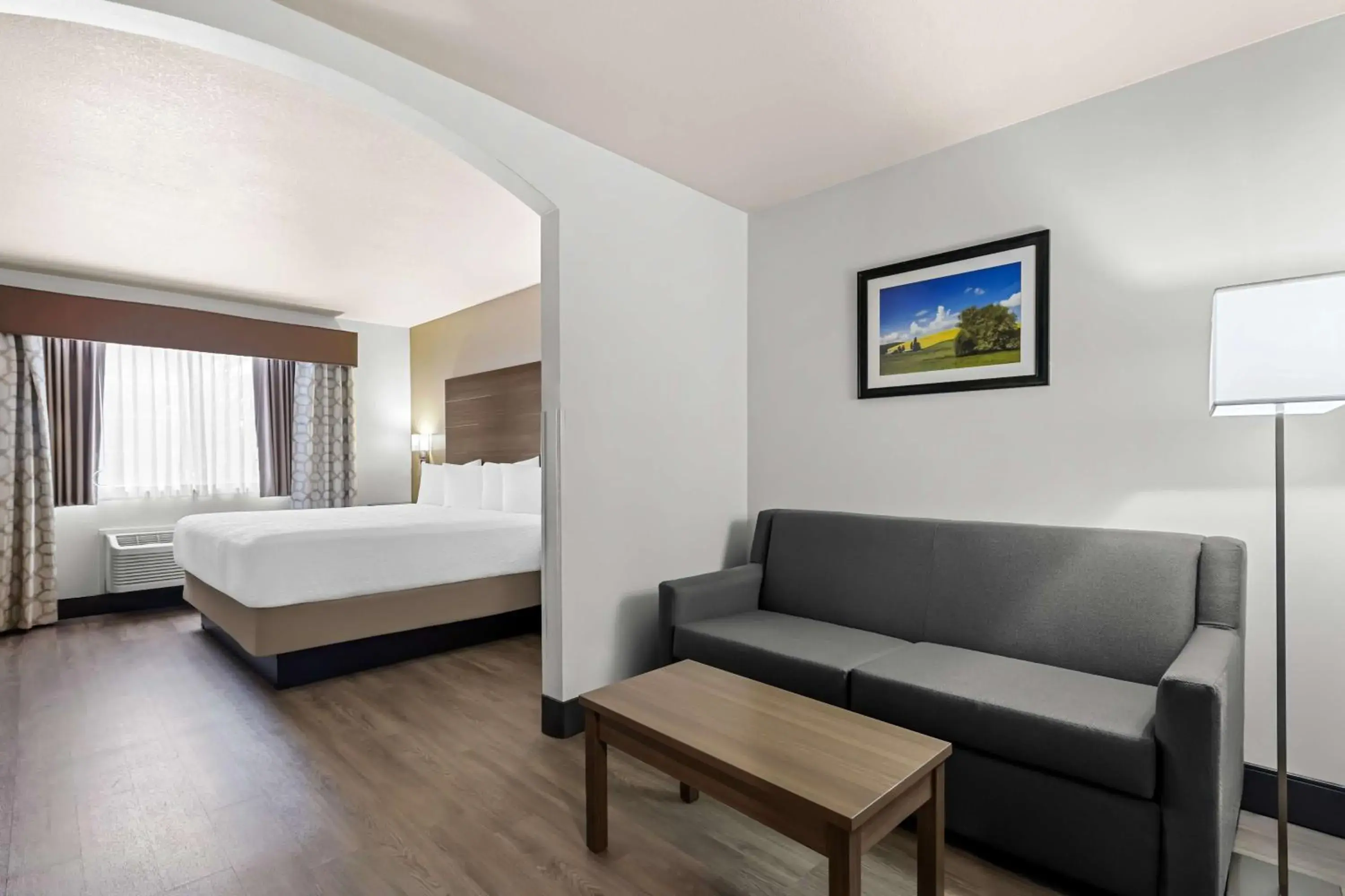 Bedroom, Bed in Best Western Plus Caldwell Inn & Suites Bedroom, Bed in Best Western Plus Caldwell Inn & Suites