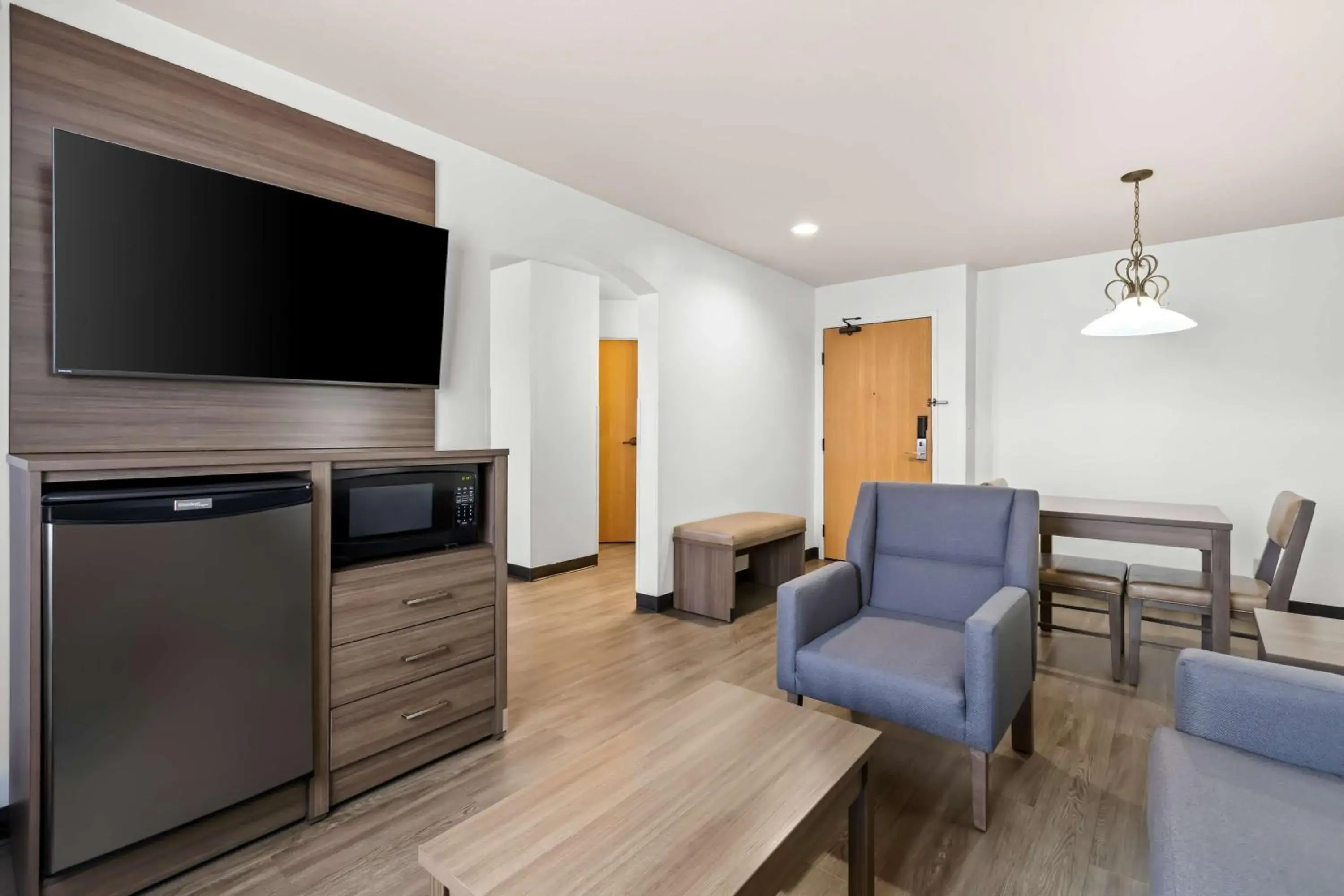 Bedroom in Best Western Plus Caldwell Inn & Suites Bedroom in Best Western Plus Caldwell Inn & Suites