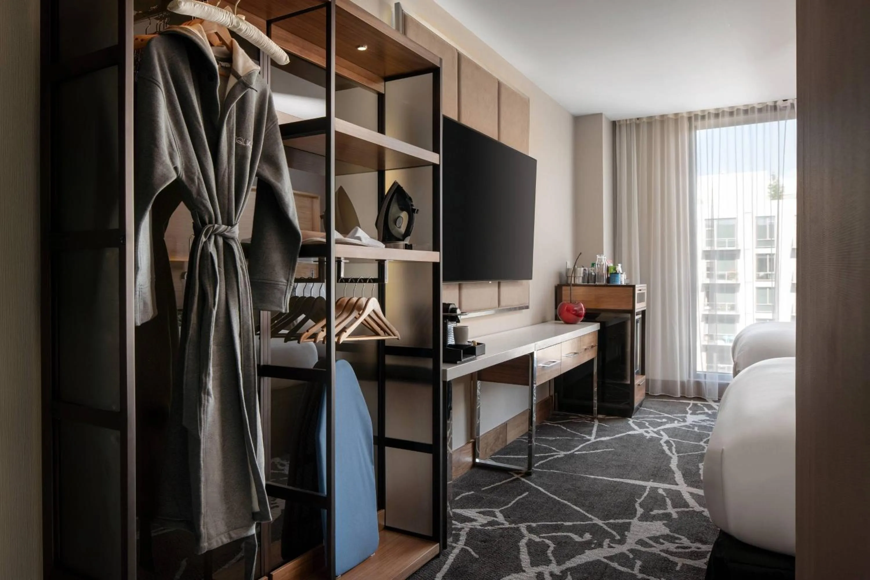 Photo of the whole room in The Jacquard, Autograph Collection