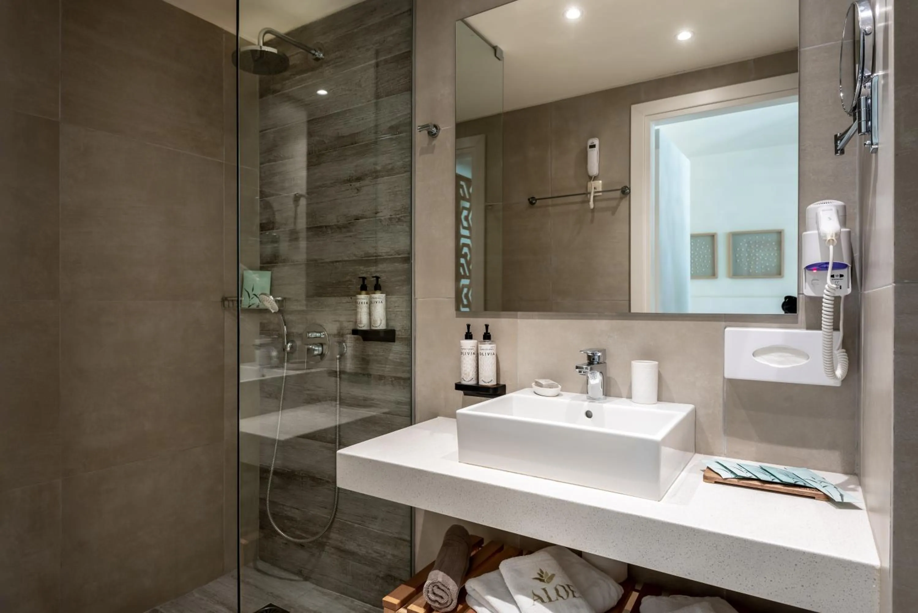 Bathroom in Aloe Boutique Hotel & Suites - adults only