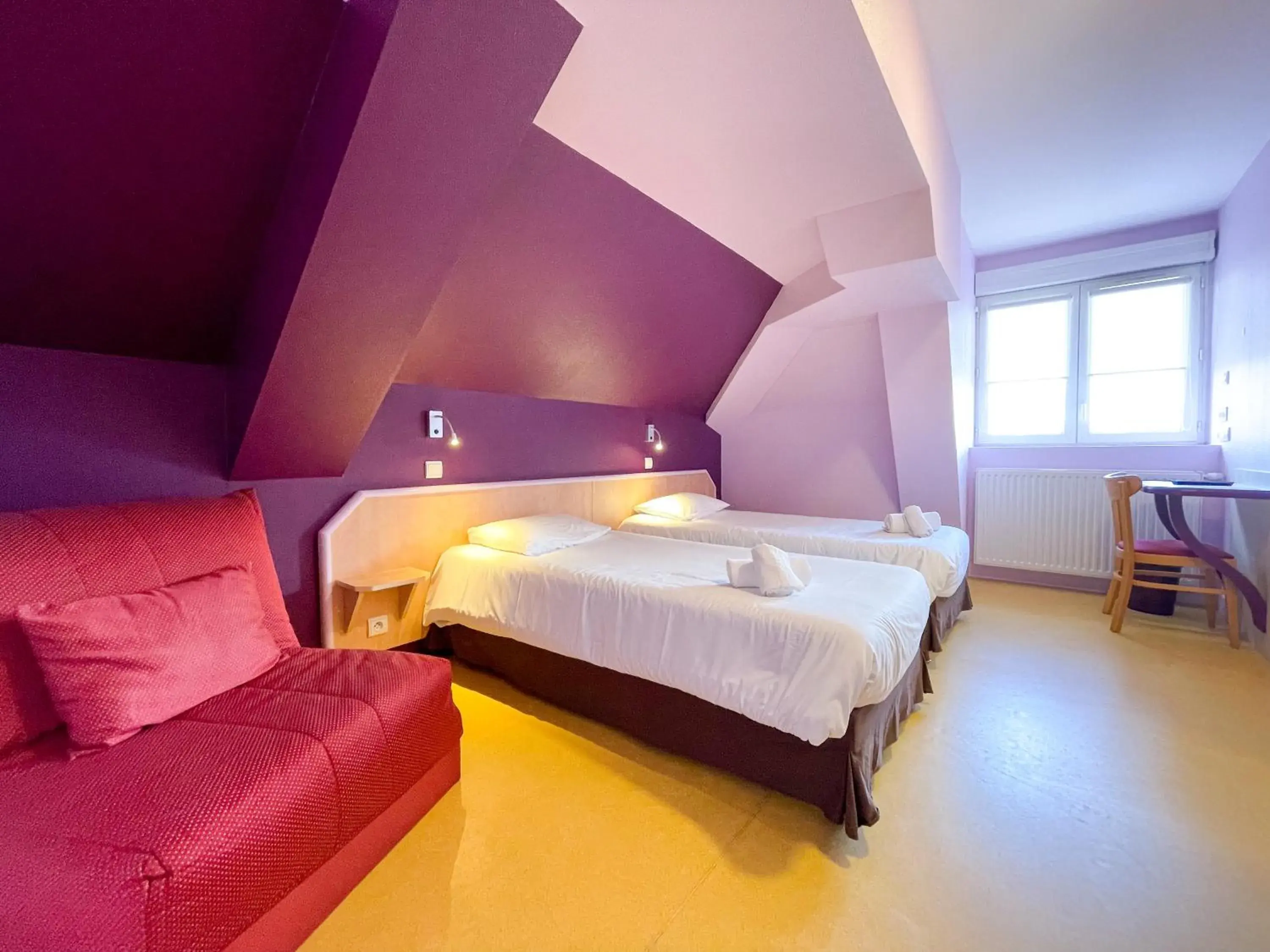 Twin Room with Extra Bed in Relais Touraine Sologne Twin Room with Extra Bed in Relais Touraine Sologne