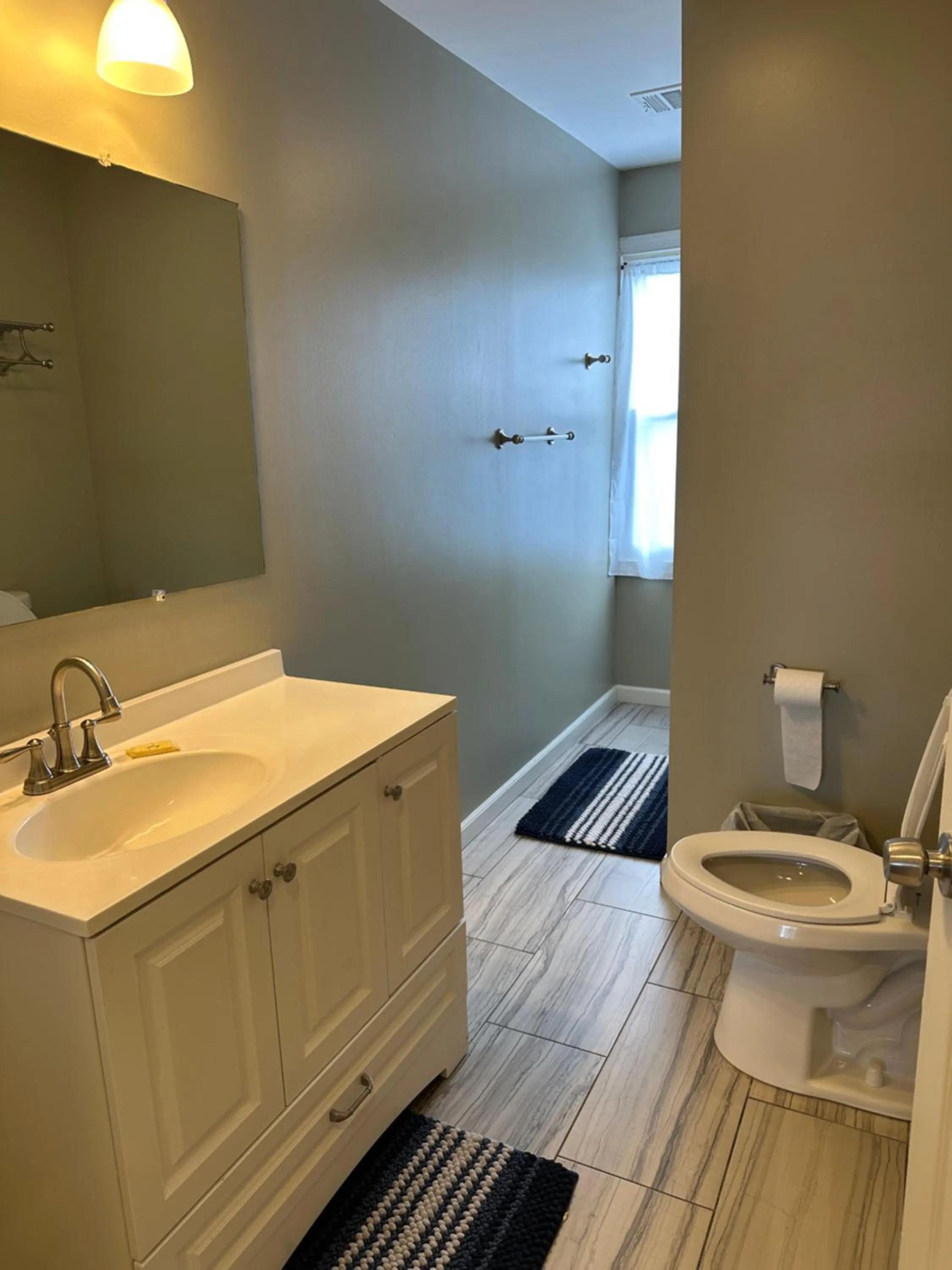 Toilet in Anchor Motel