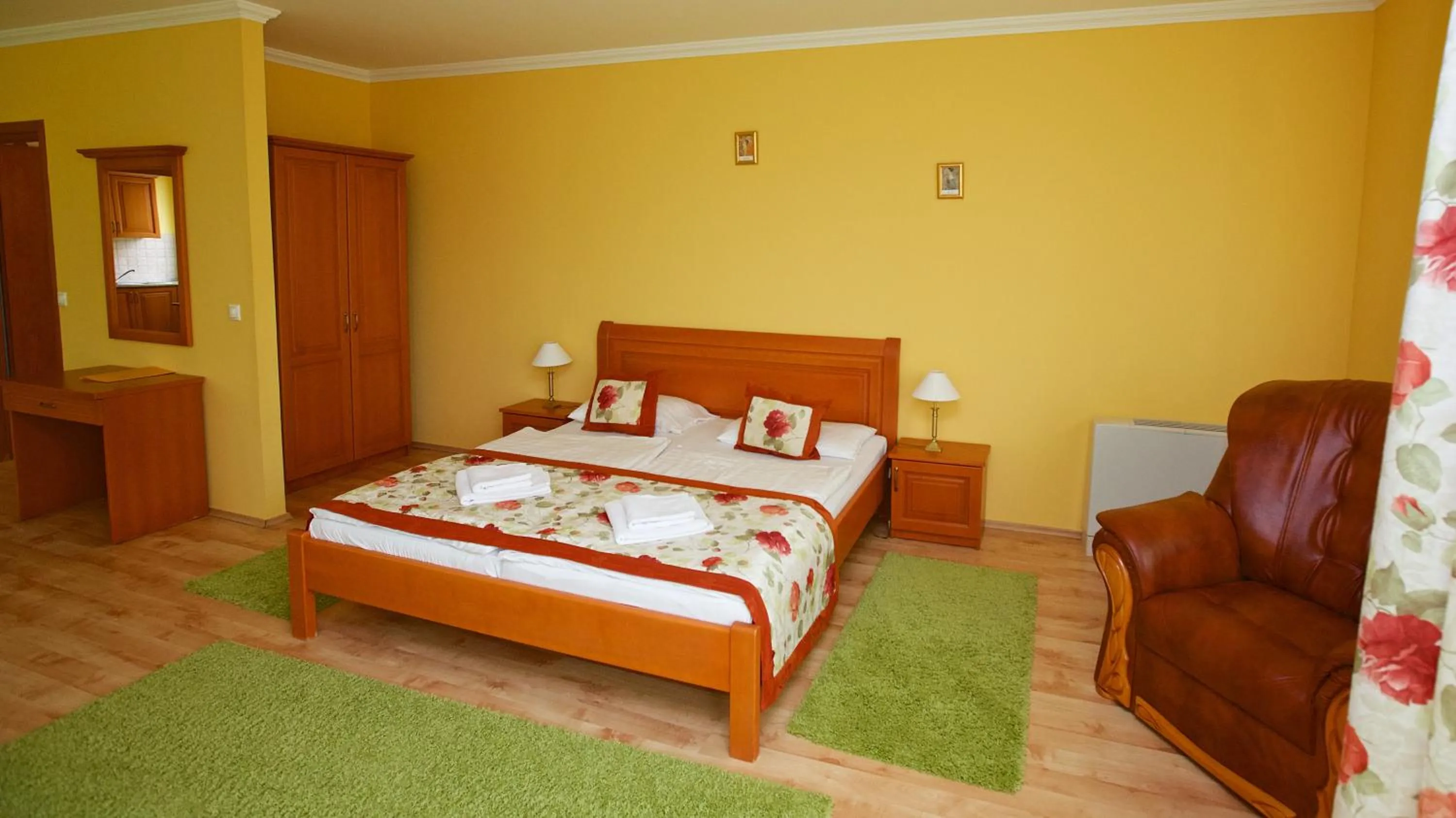 Hotel Járja