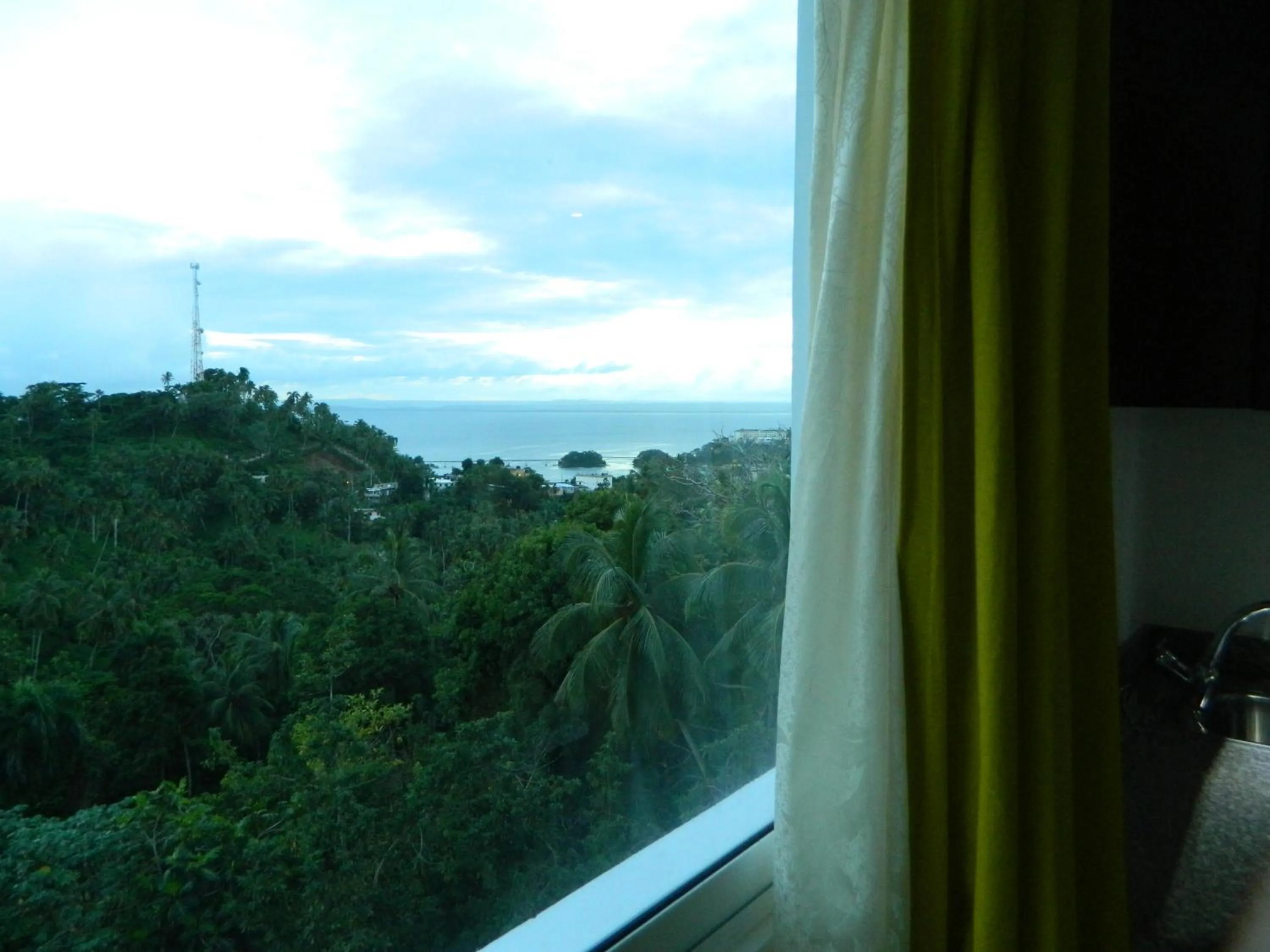 Mountain view in Figaro Hotel Samana