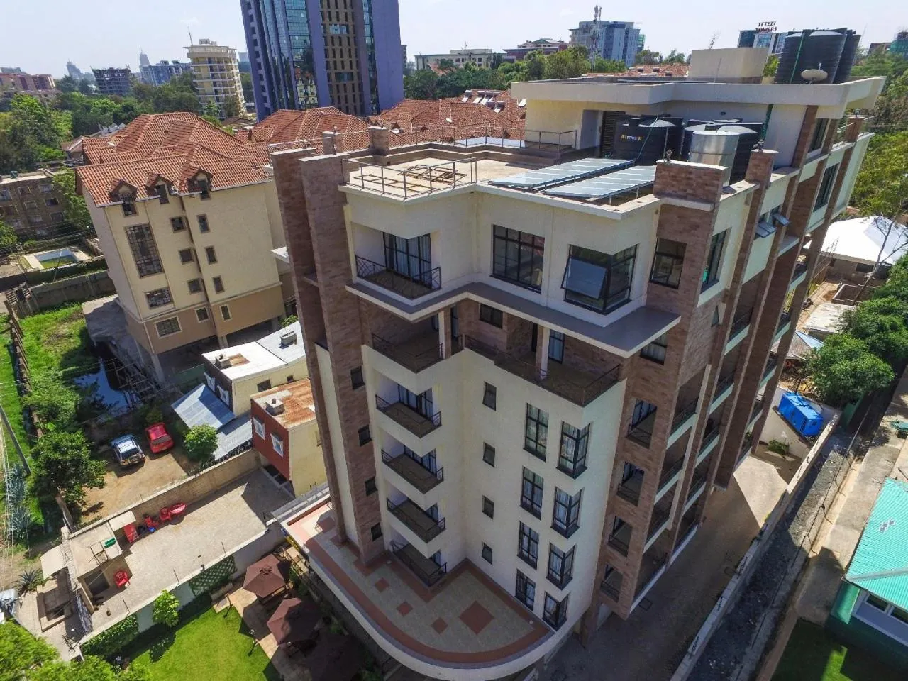 City view in Highlands Suites Hotel Apartments