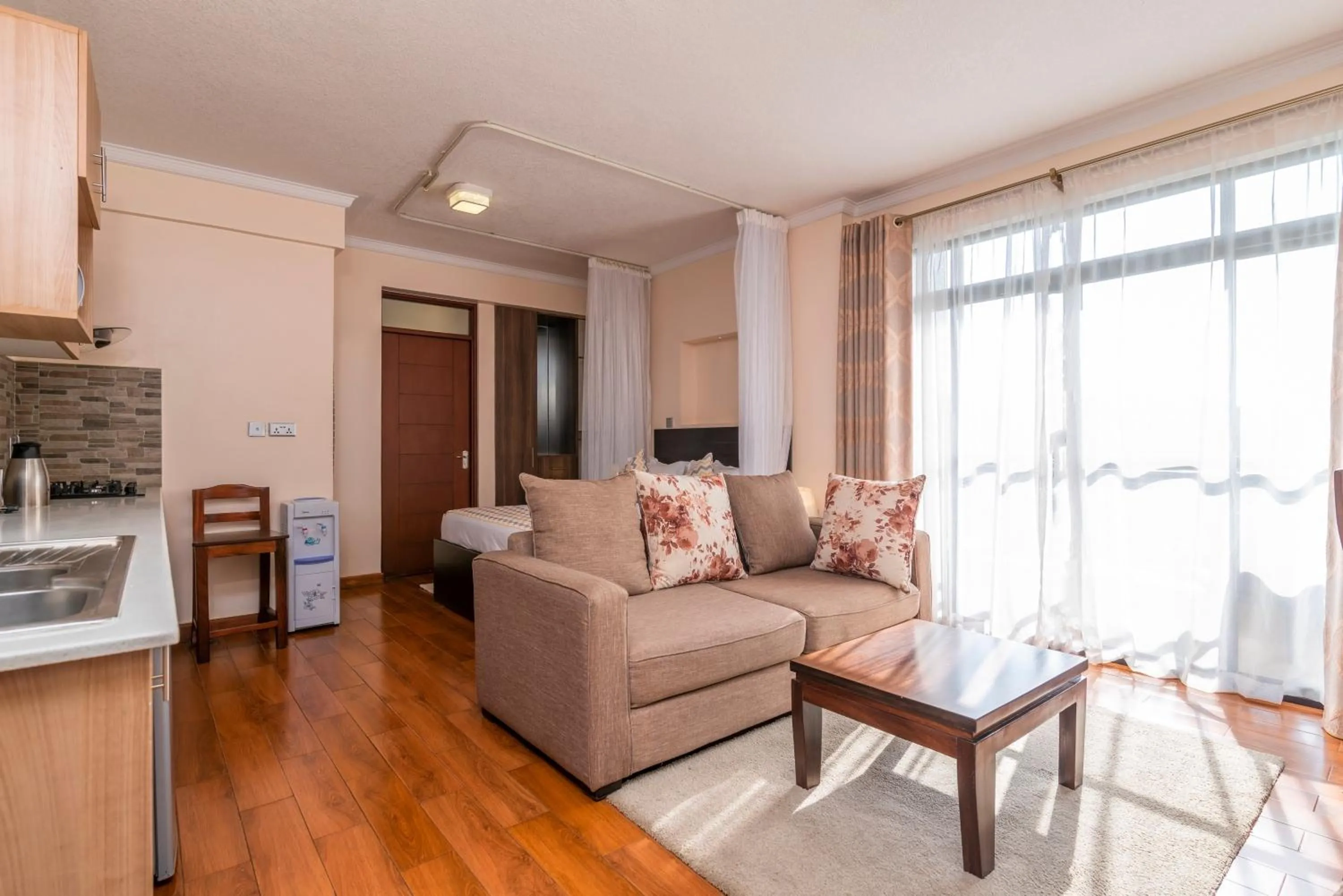 Living room in Highlands Suites Hotel Apartments