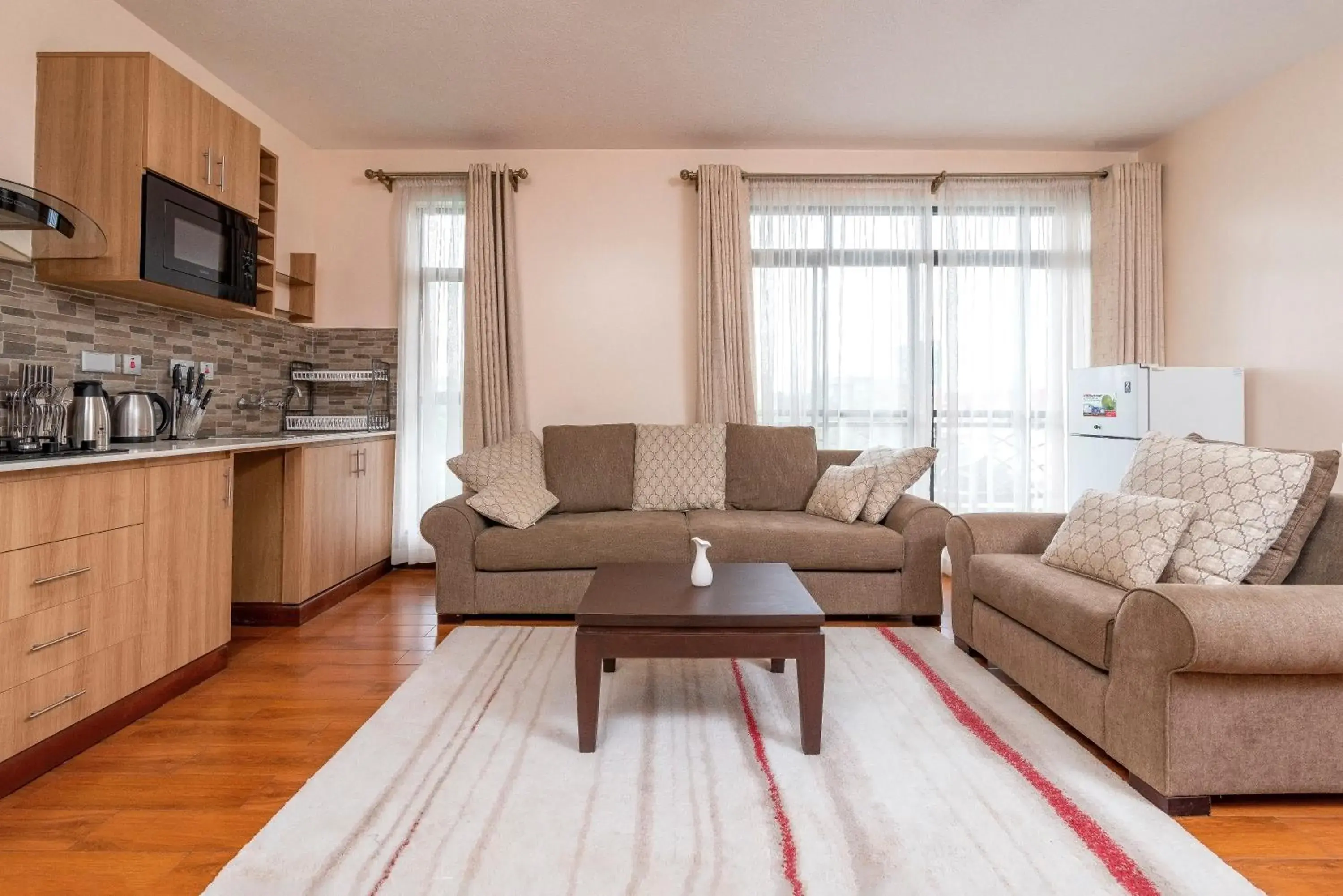 Living room in Highlands Suites Hotel Apartments Living room in Highlands Suites Hotel Apartments