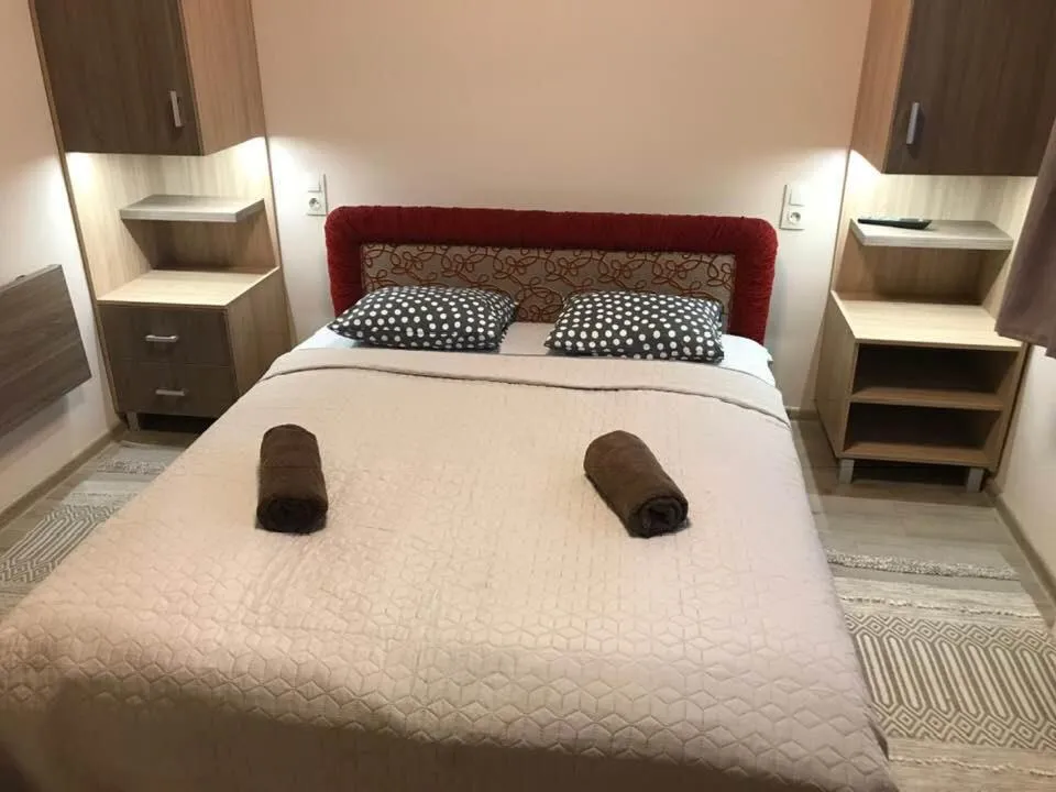 Bedroom, Bed in Halász Airport Panzio