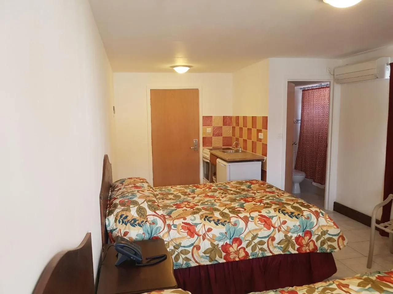 Bed in Fantastic Hotel