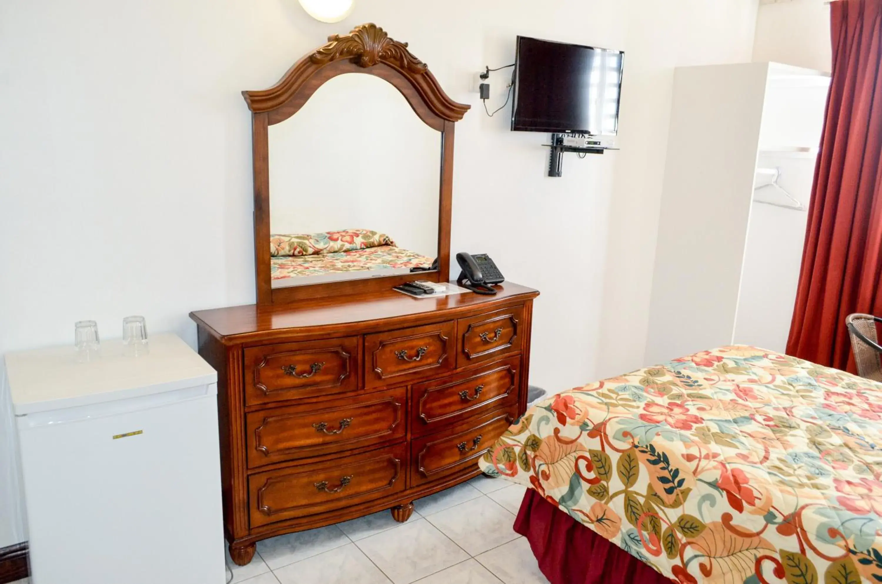 Bed in Fantastic Hotel Bed in Fantastic Hotel