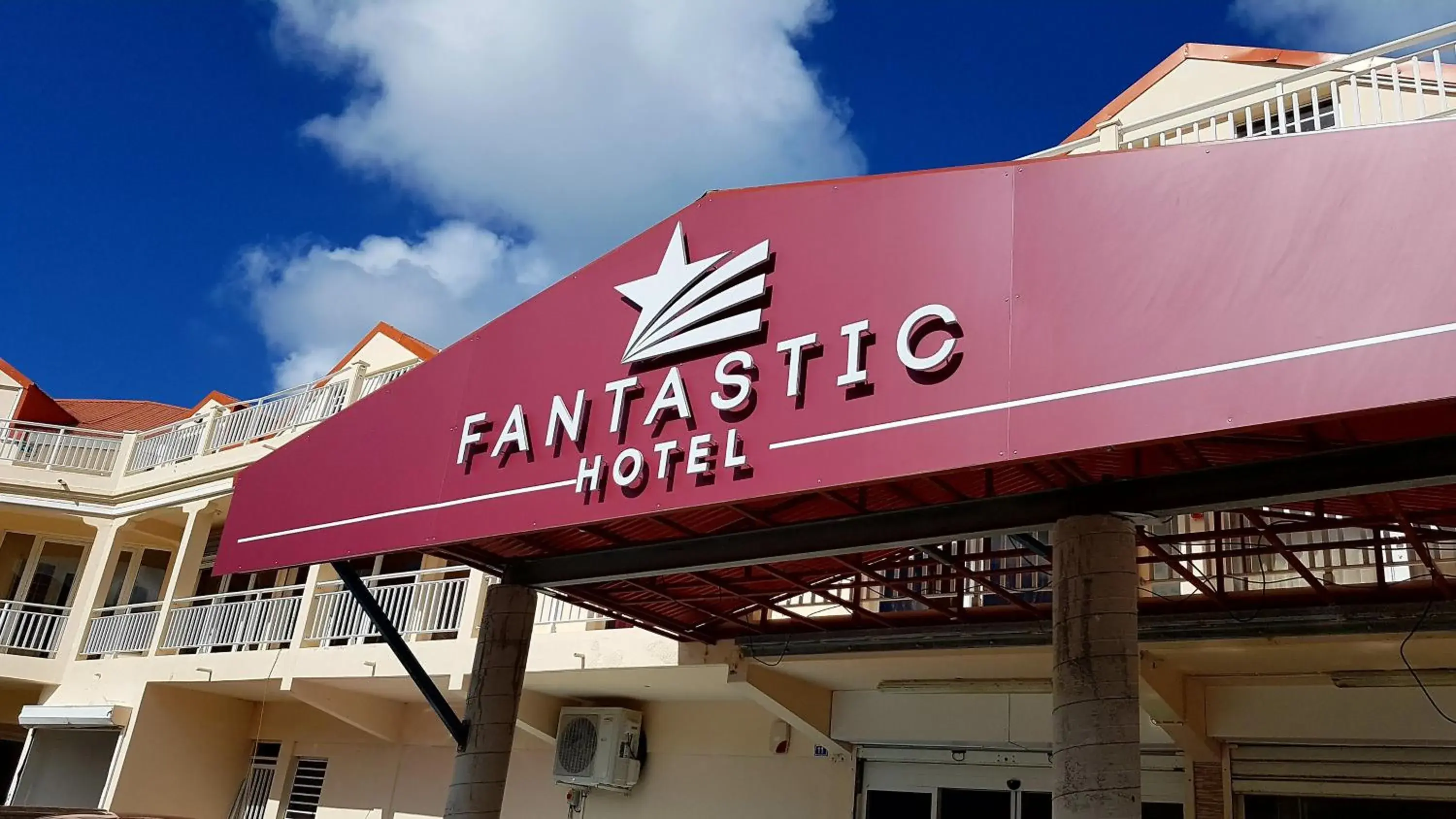 Property building in Fantastic Hotel Property building in Fantastic Hotel