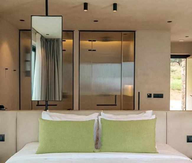 Bed in Zeus Eleva Miraya