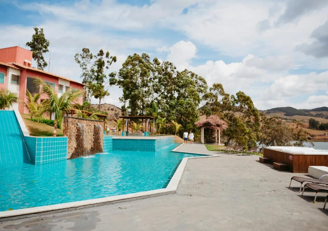 Day in Hotel Chalé Capitólio