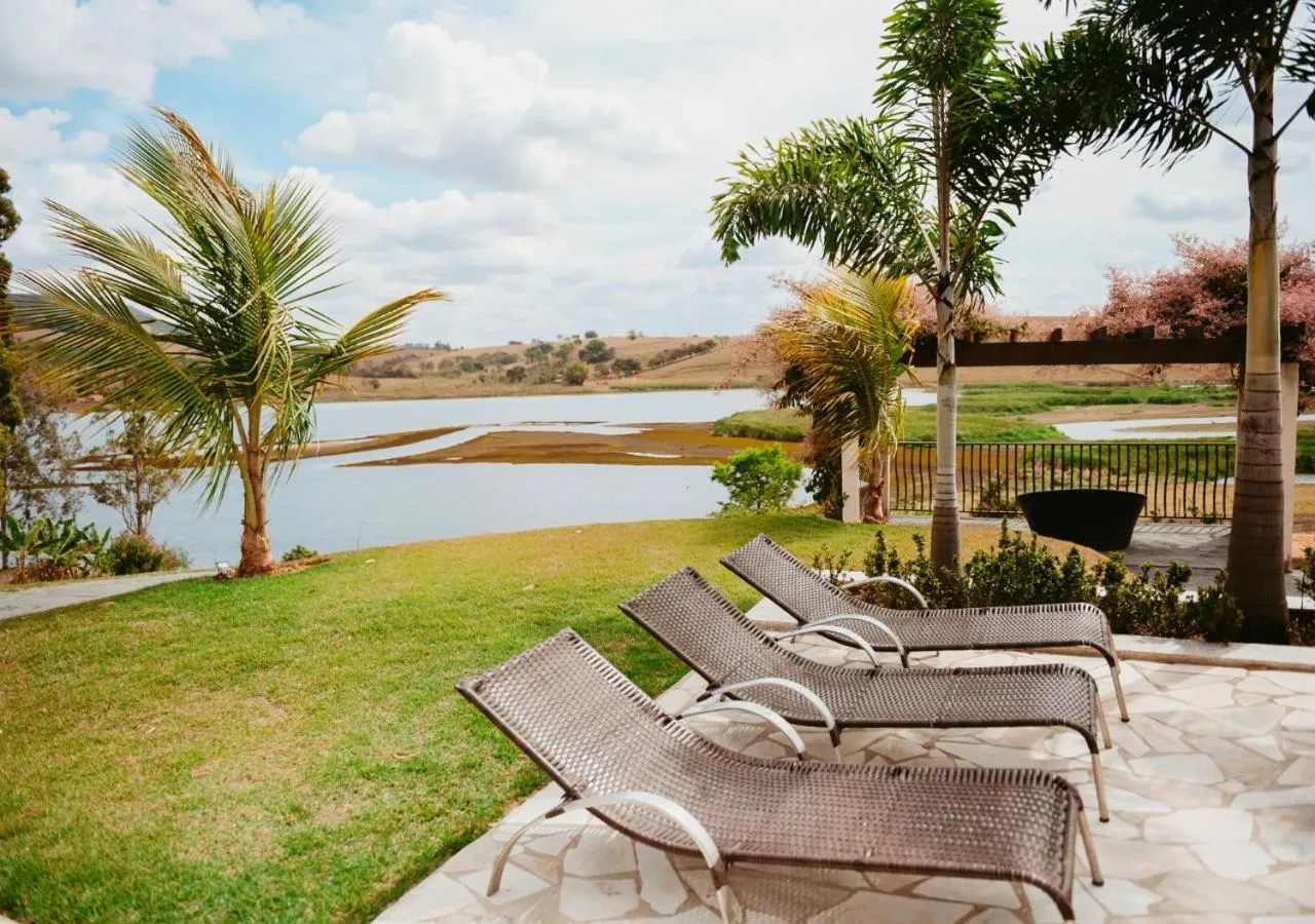 Spring in Hotel Chalé Capitólio