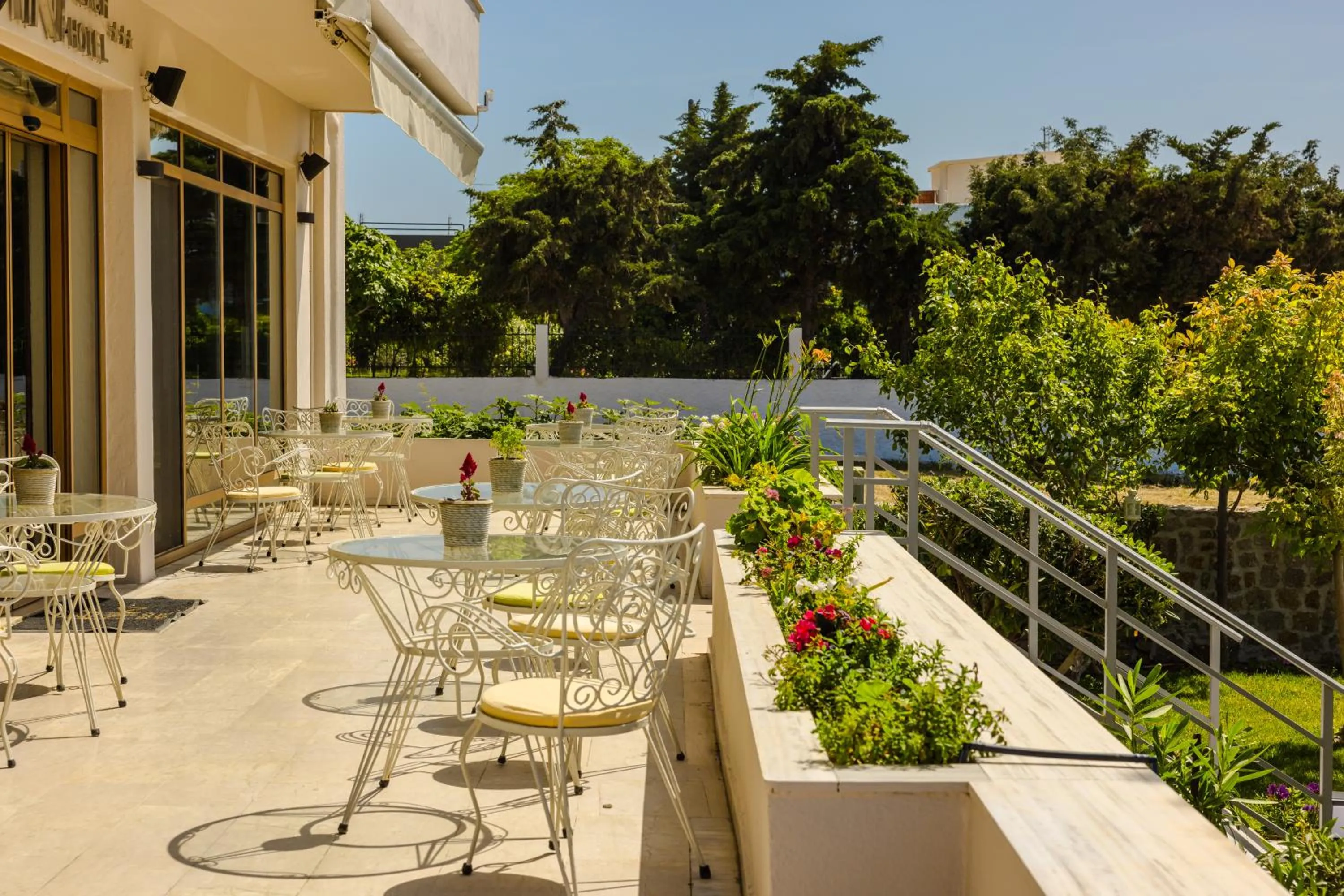 Property building in Niki Beach Hotel