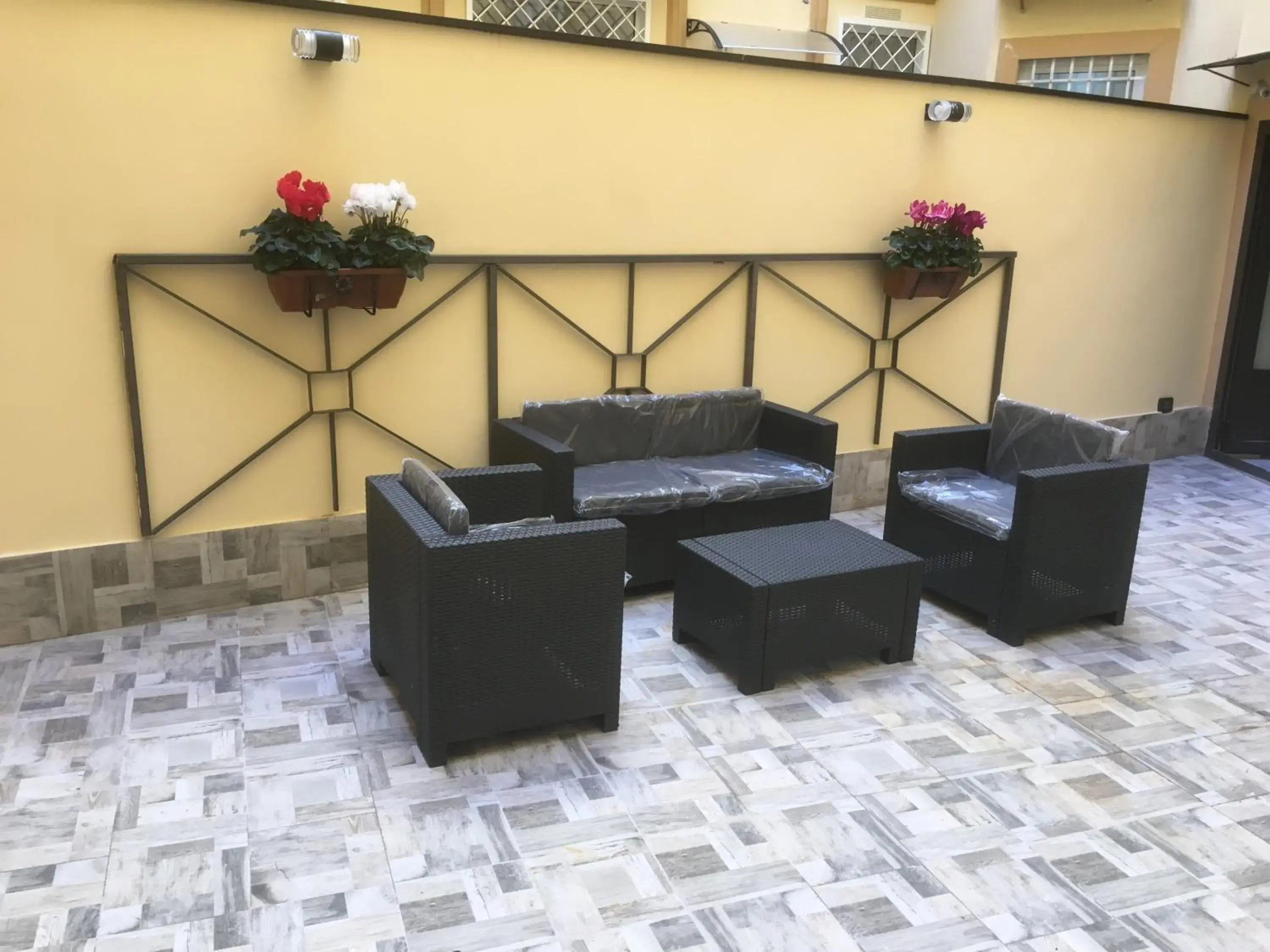 Property building in MB95 - Mezzocannone Luxurious Bed&Breakfast Property building in MB95 - Mezzocannone Luxurious Bed&Breakfast