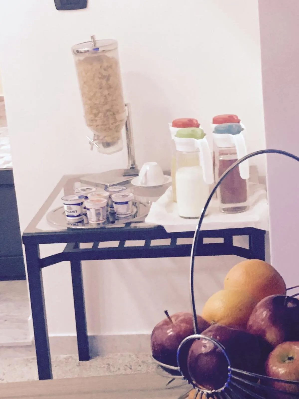 Breakfast in MB95 - Mezzocannone Luxurious Bed&Breakfast