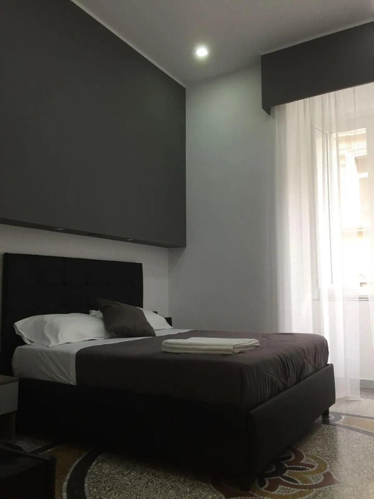 Bed in MB95 - Mezzocannone Luxurious Bed&Breakfast