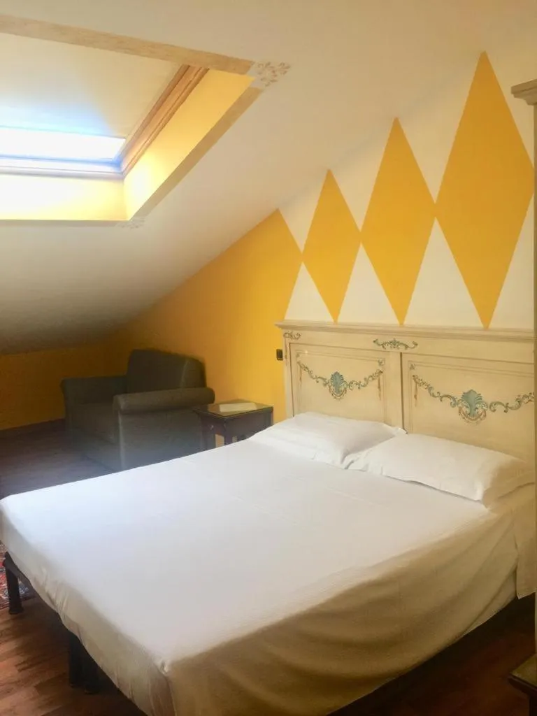 Bedroom, Bed in Hotel La Loggia