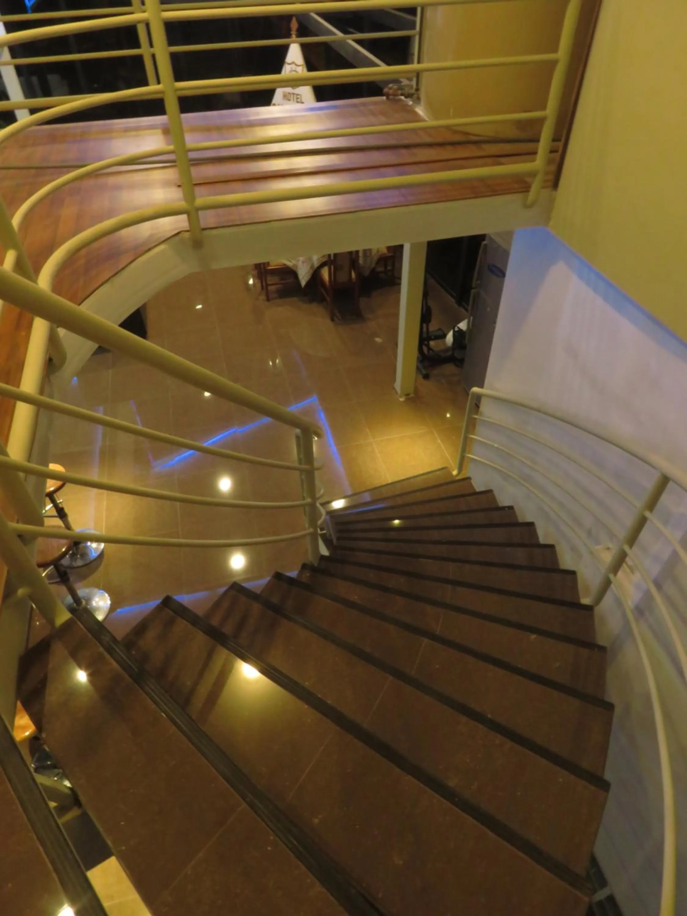 Property building in Hotel California Calca