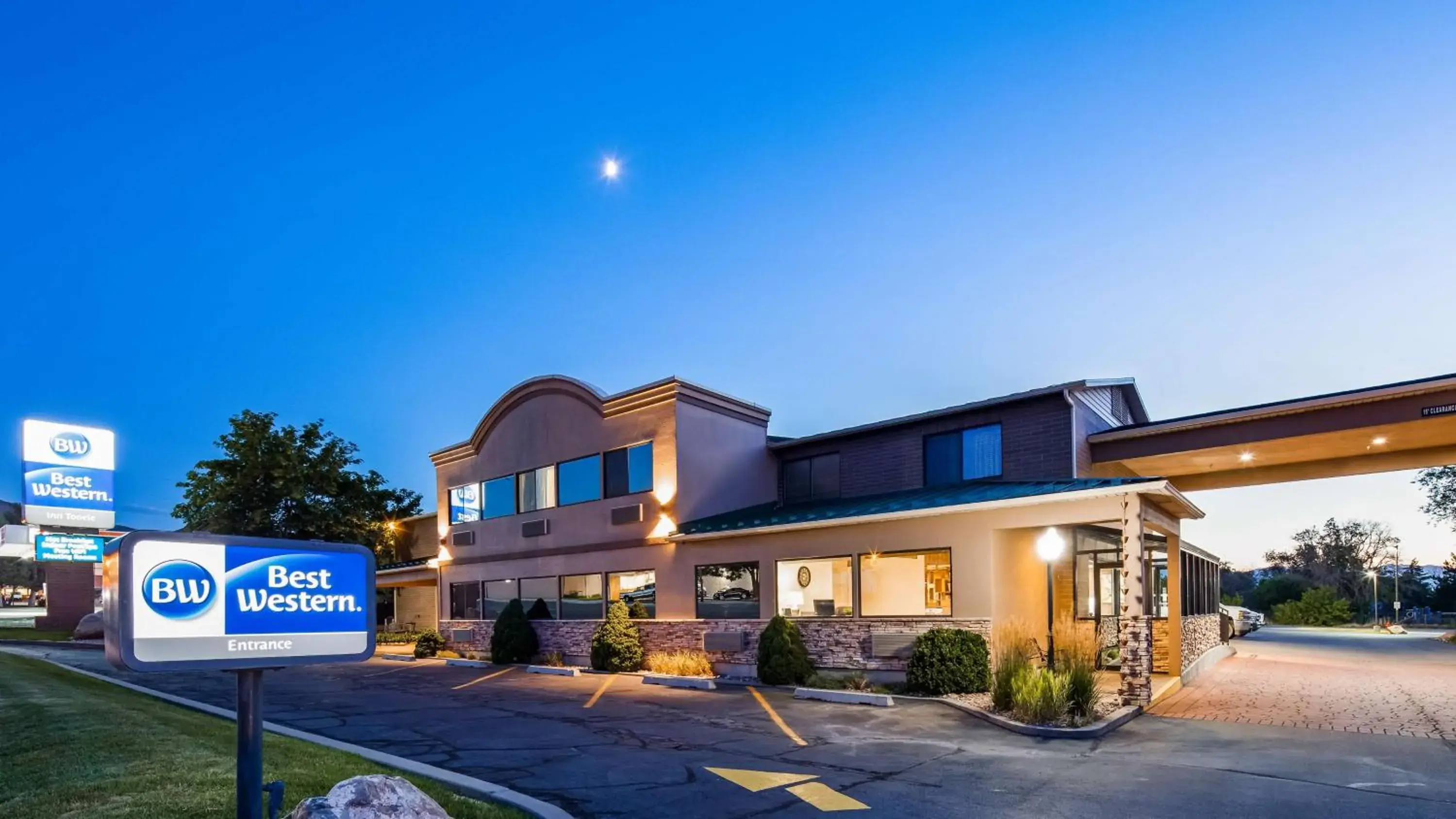 Property building in Best Western Inn Tooele Property building in Best Western Inn Tooele