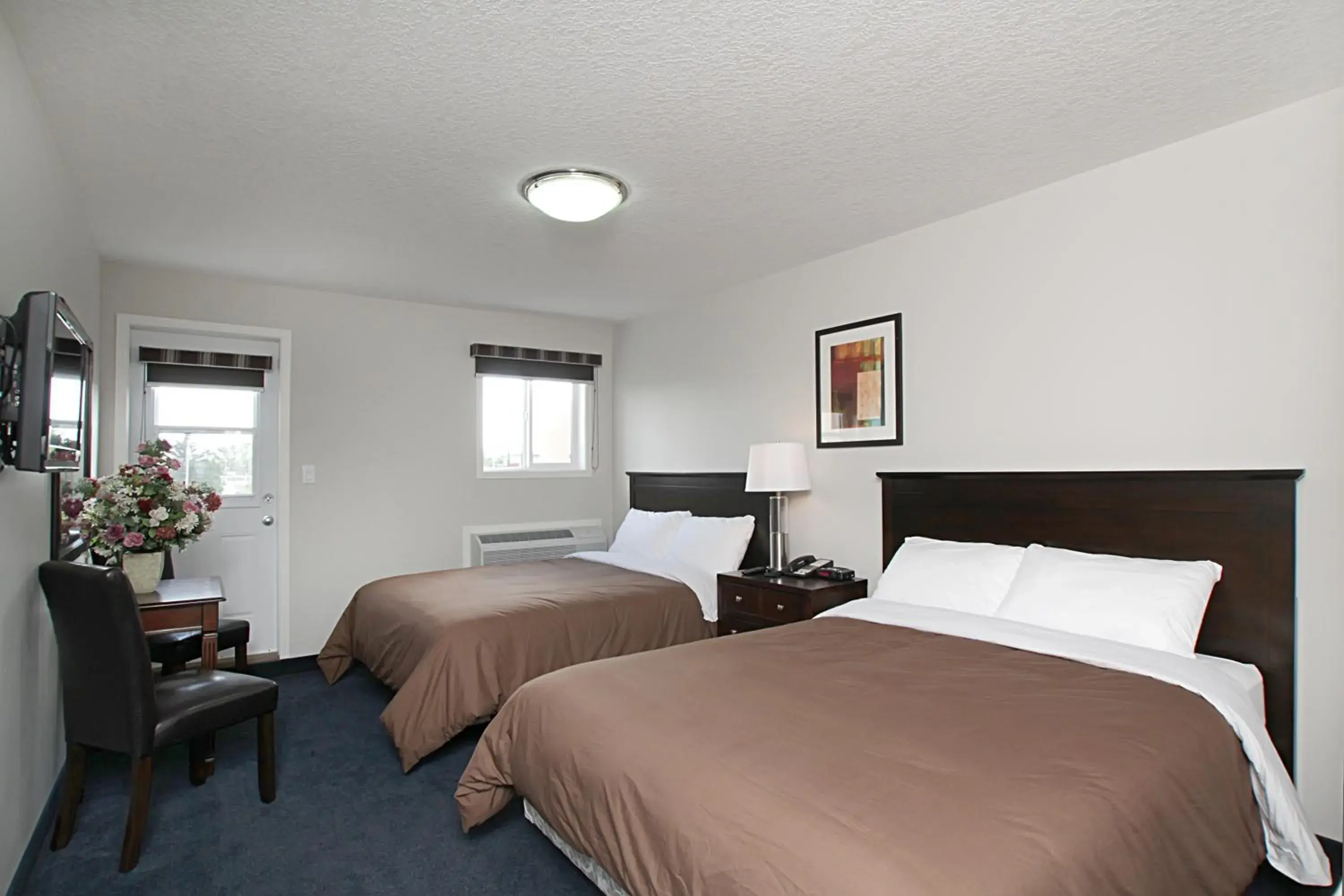 Bed in Travelodge by Wyndham Wetaskiwin Bed in Travelodge by Wyndham Wetaskiwin