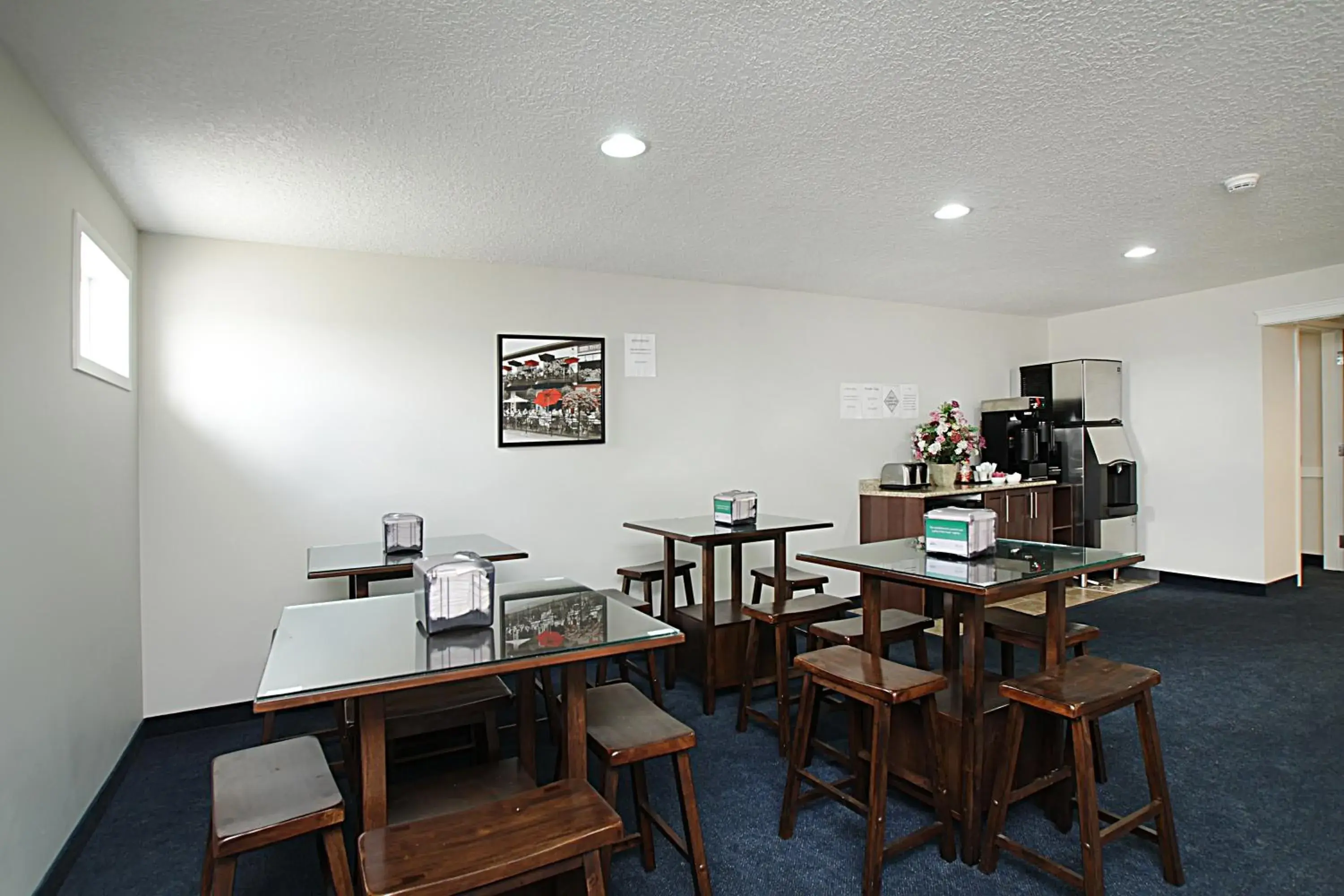 Restaurant/places to eat in Travelodge by Wyndham Wetaskiwin Restaurant/places to eat in Travelodge by Wyndham Wetaskiwin