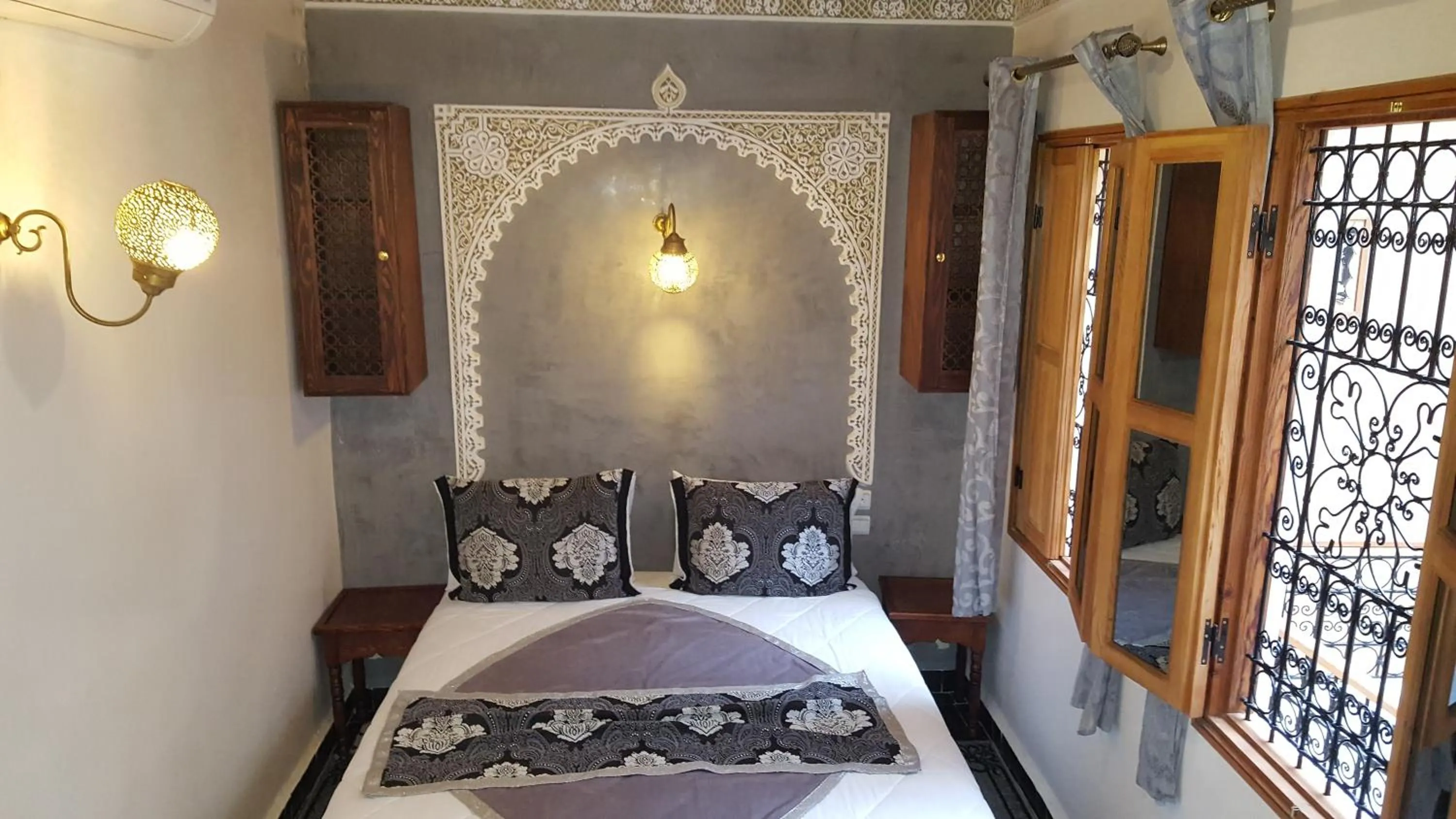 Staff in Dar Nour Fes