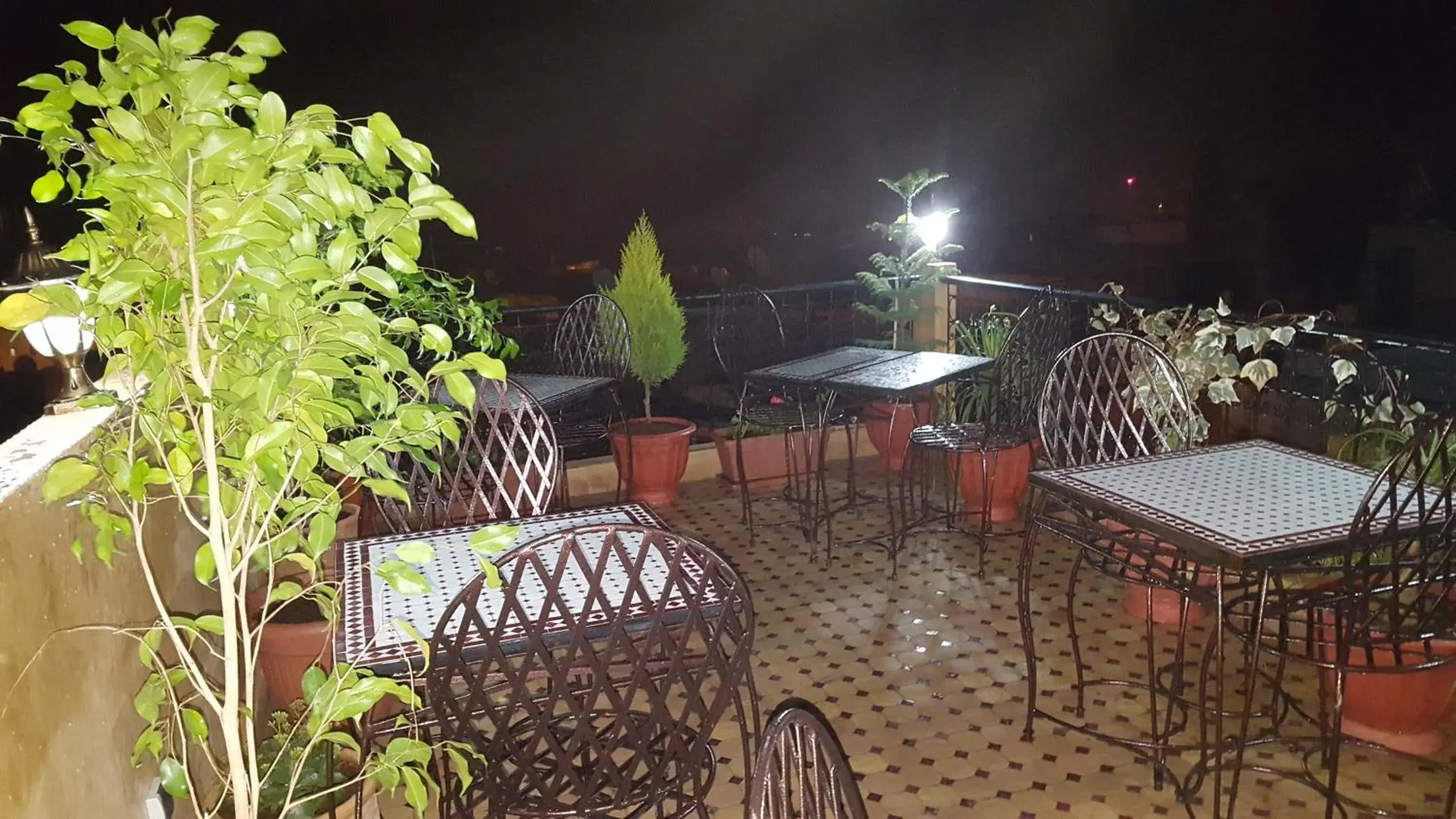 Two-Bedroom Suite with Private Bathroom in Dar Nour Fes Two-Bedroom Suite with Private Bathroom in Dar Nour Fes